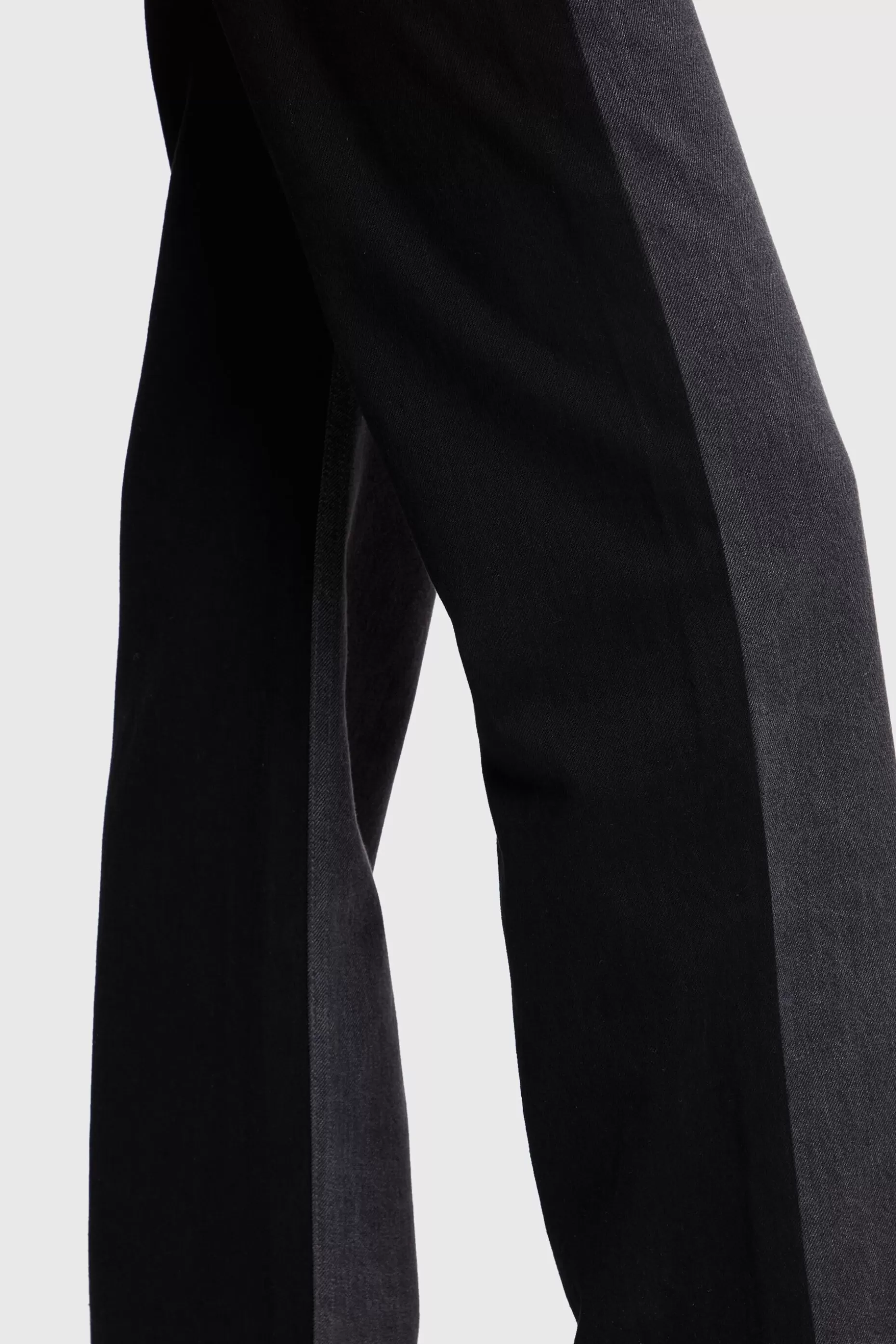 ESPRIT 90s high-rise straight leg workwear jeans at our Online Shop * Sale Under $75