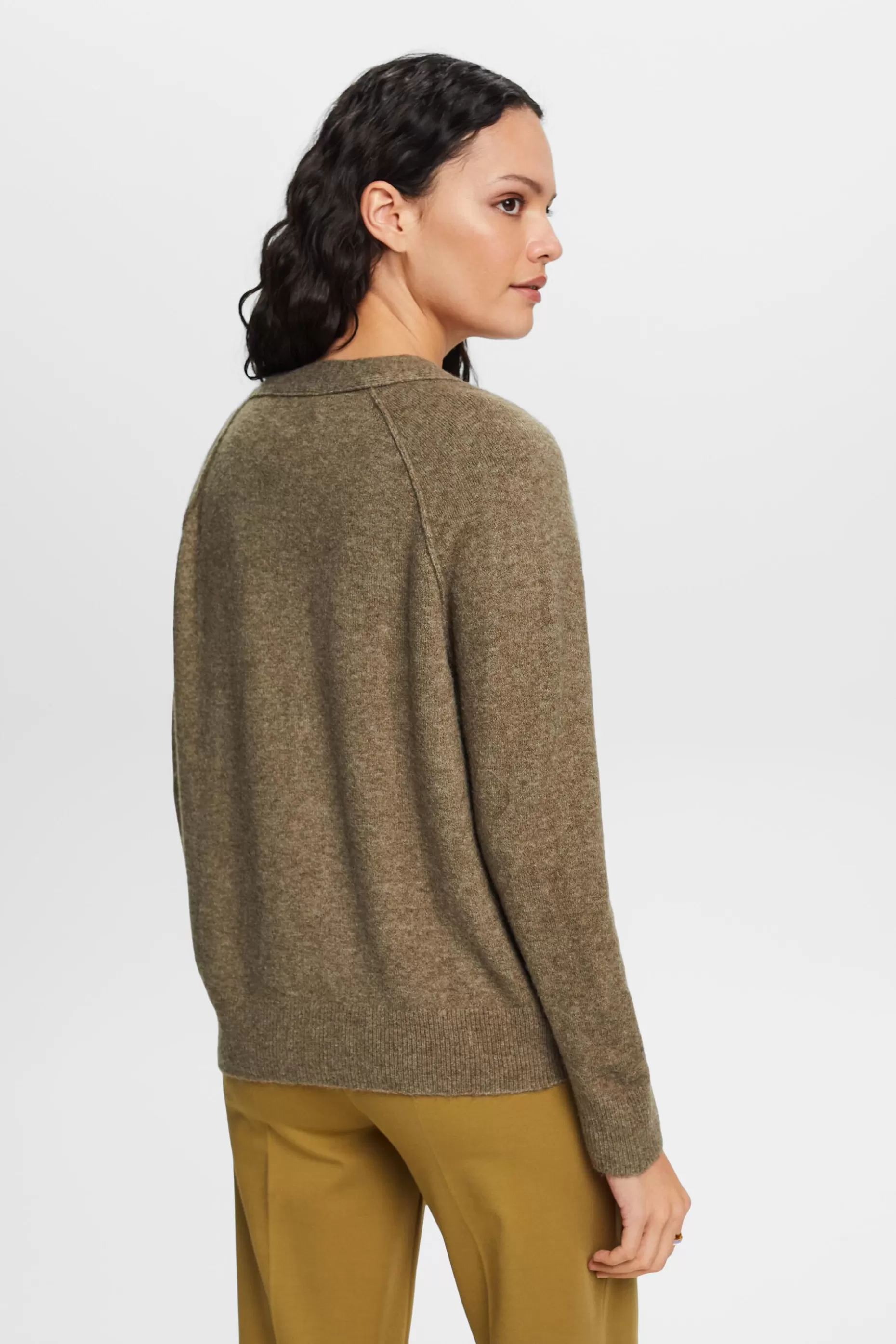 ESPRIT Buttoned V-neck cardigan, wool blend at our Online Shop *Women Sweaters
