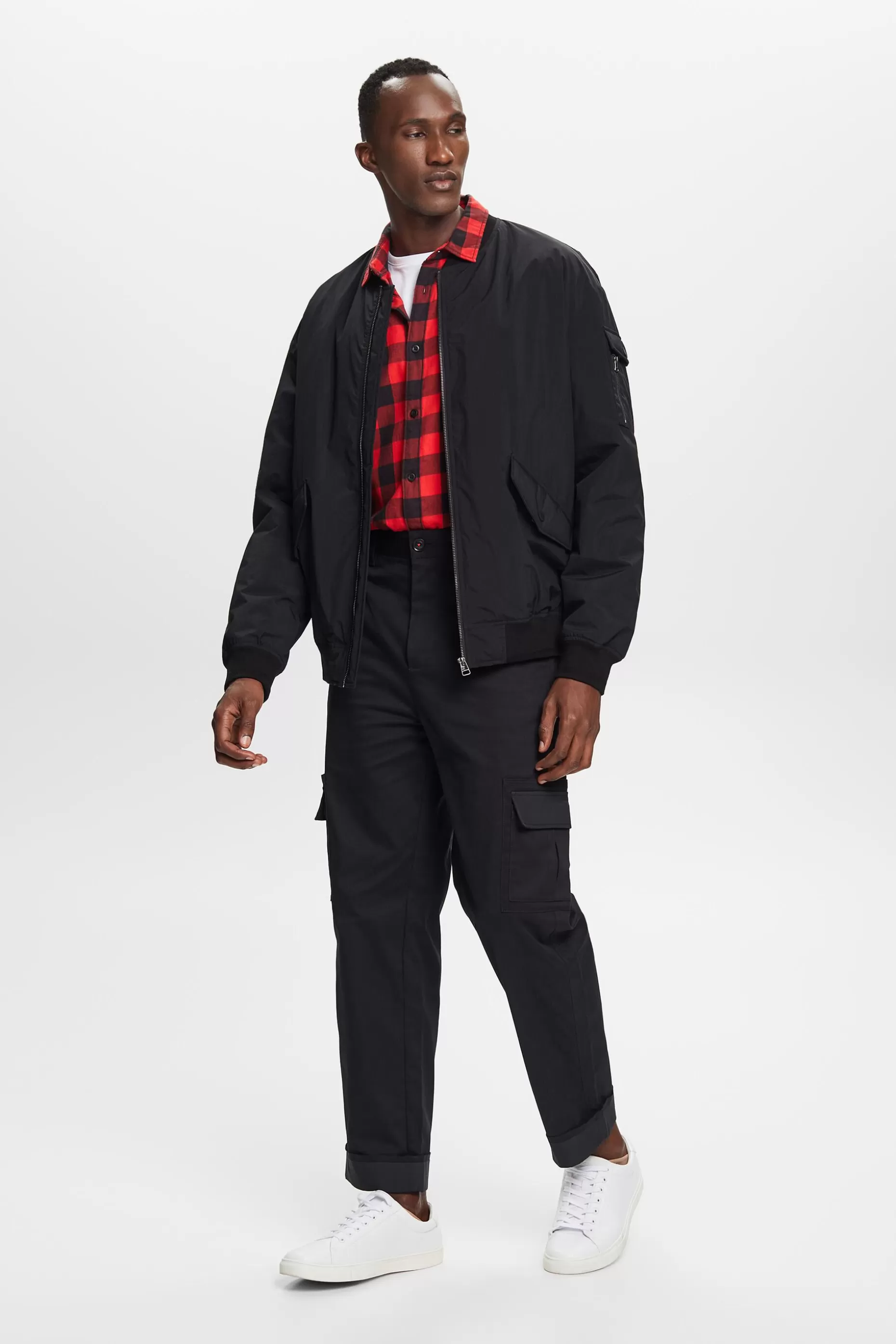 ESPRIT Cargo trousers with turn-up hem at our Online Shop *Men Bottoms