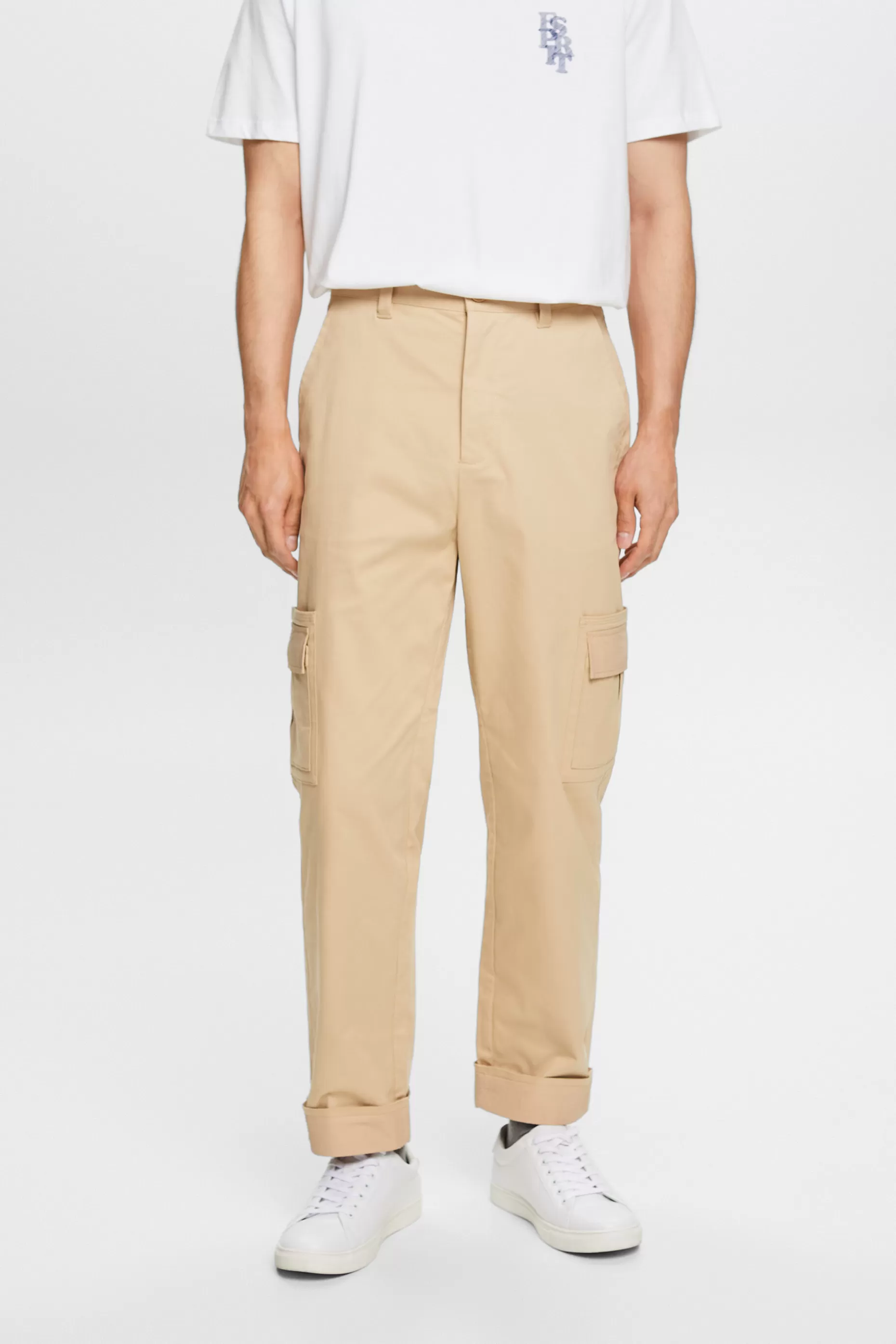 ESPRIT Cargo trousers with turn-up hem at our Online Shop *Men Pants + Joggers