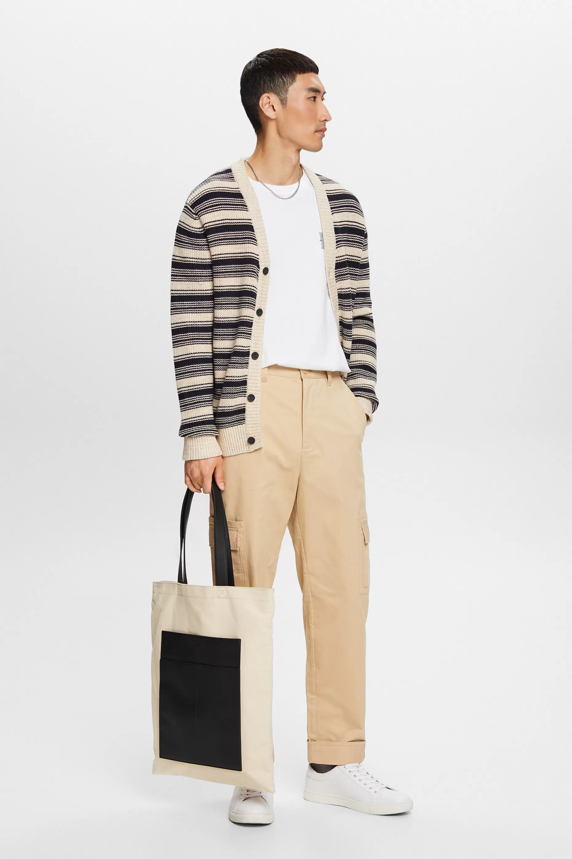 ESPRIT Cargo trousers with turn-up hem at our Online Shop *Men Pants + Joggers