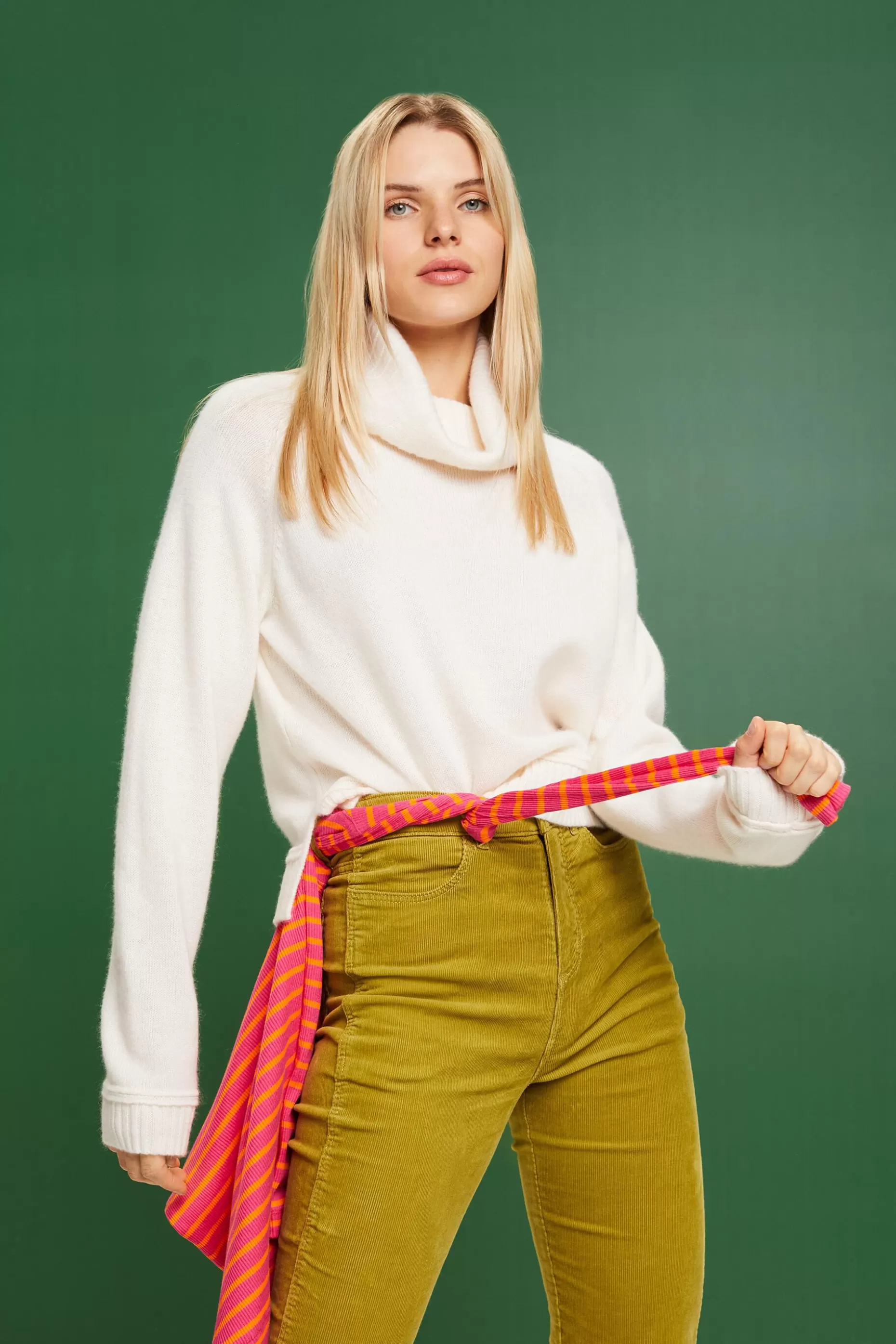 ESPRIT Cashmere Turtleneck Sweater at our Online Shop *Women Sweaters