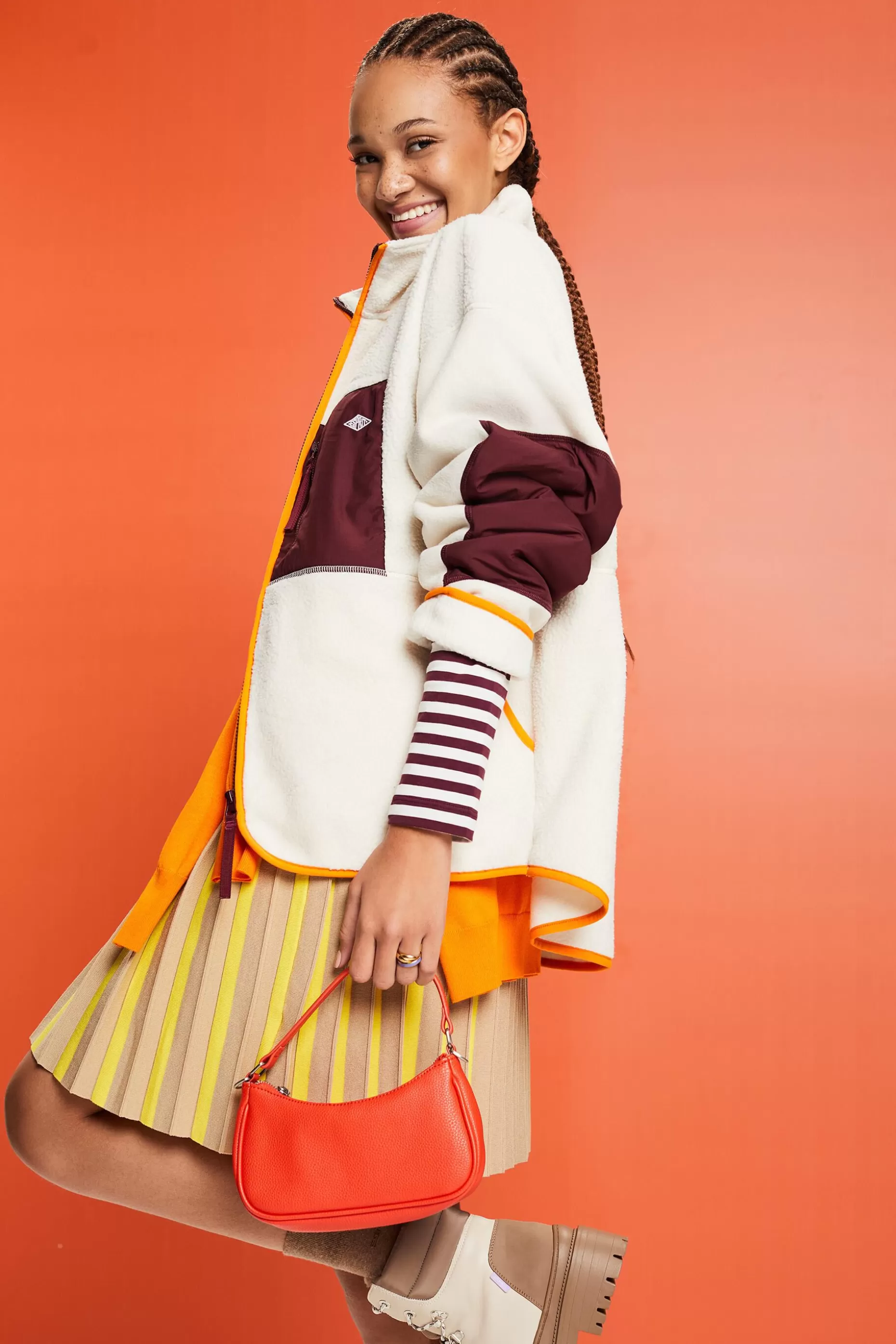 ESPRIT Colorblock Fleece Jacket at our Online Shop *Women Sweatshirts + Hoodies