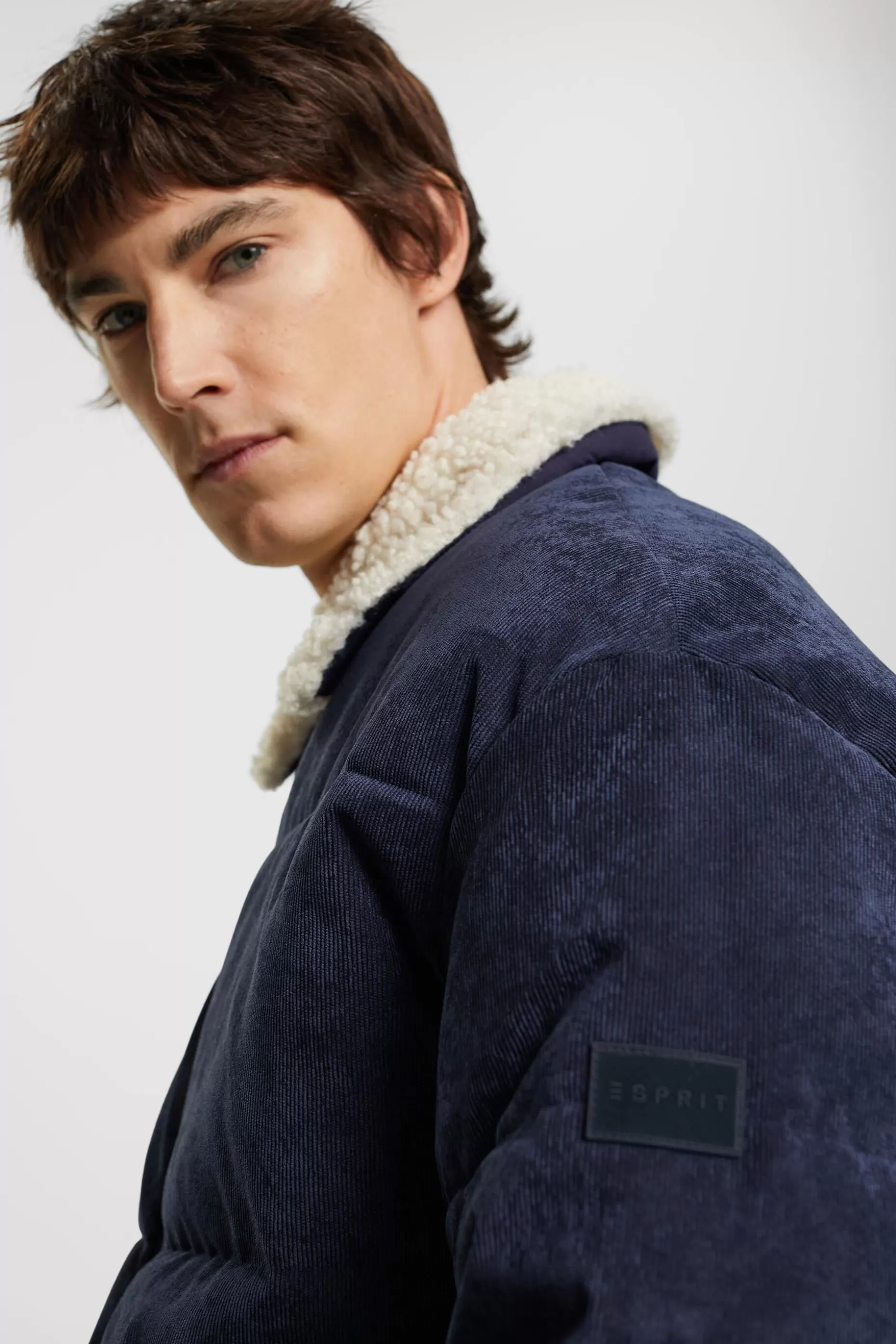 ESPRIT Corduroy puffer jacket at our Online Shop *Men Jackets + Coats