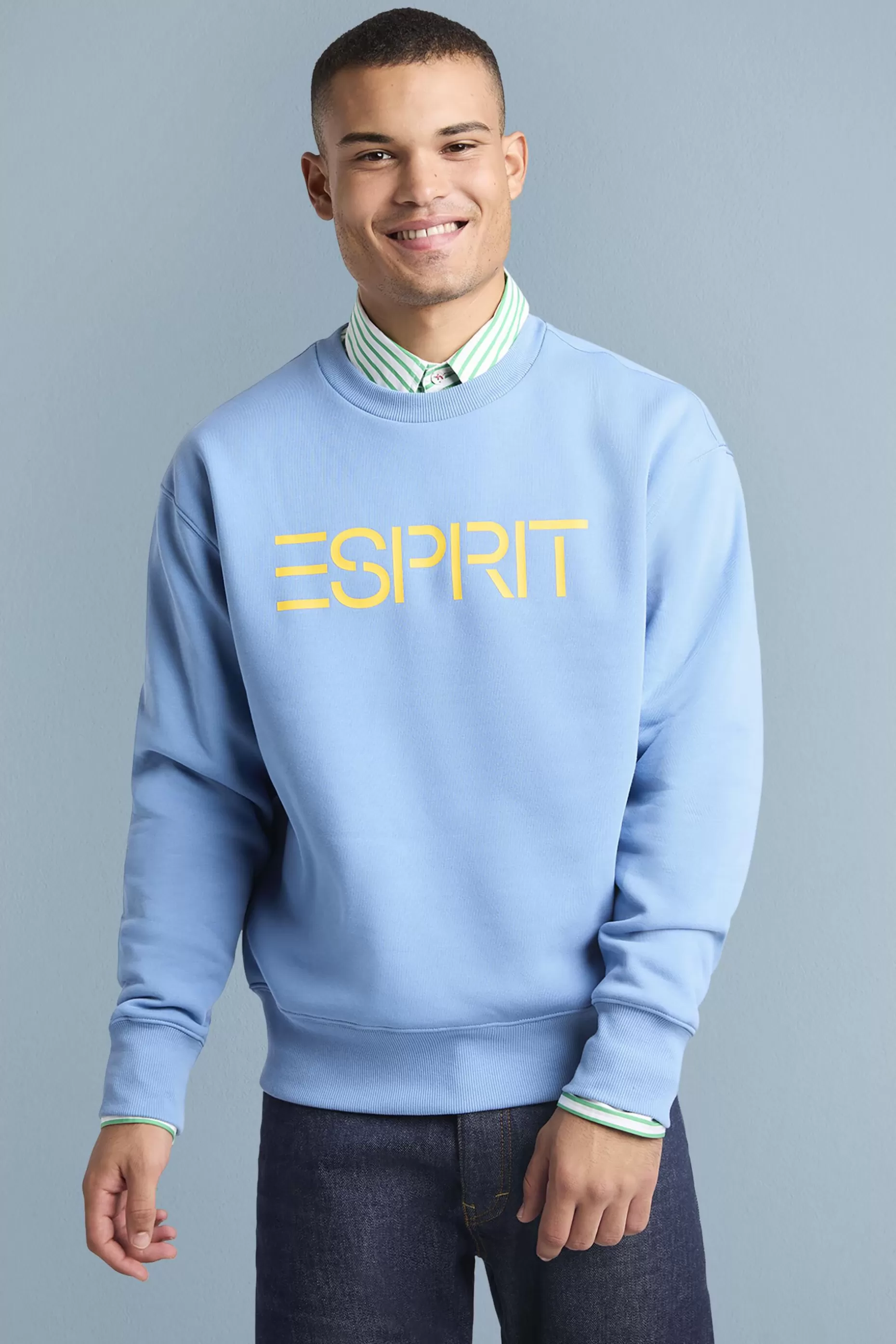 ESPRIT Cotton Fleece Logo Sweatshirt at our Online Shop *Men Sweatshirts + Hoodies