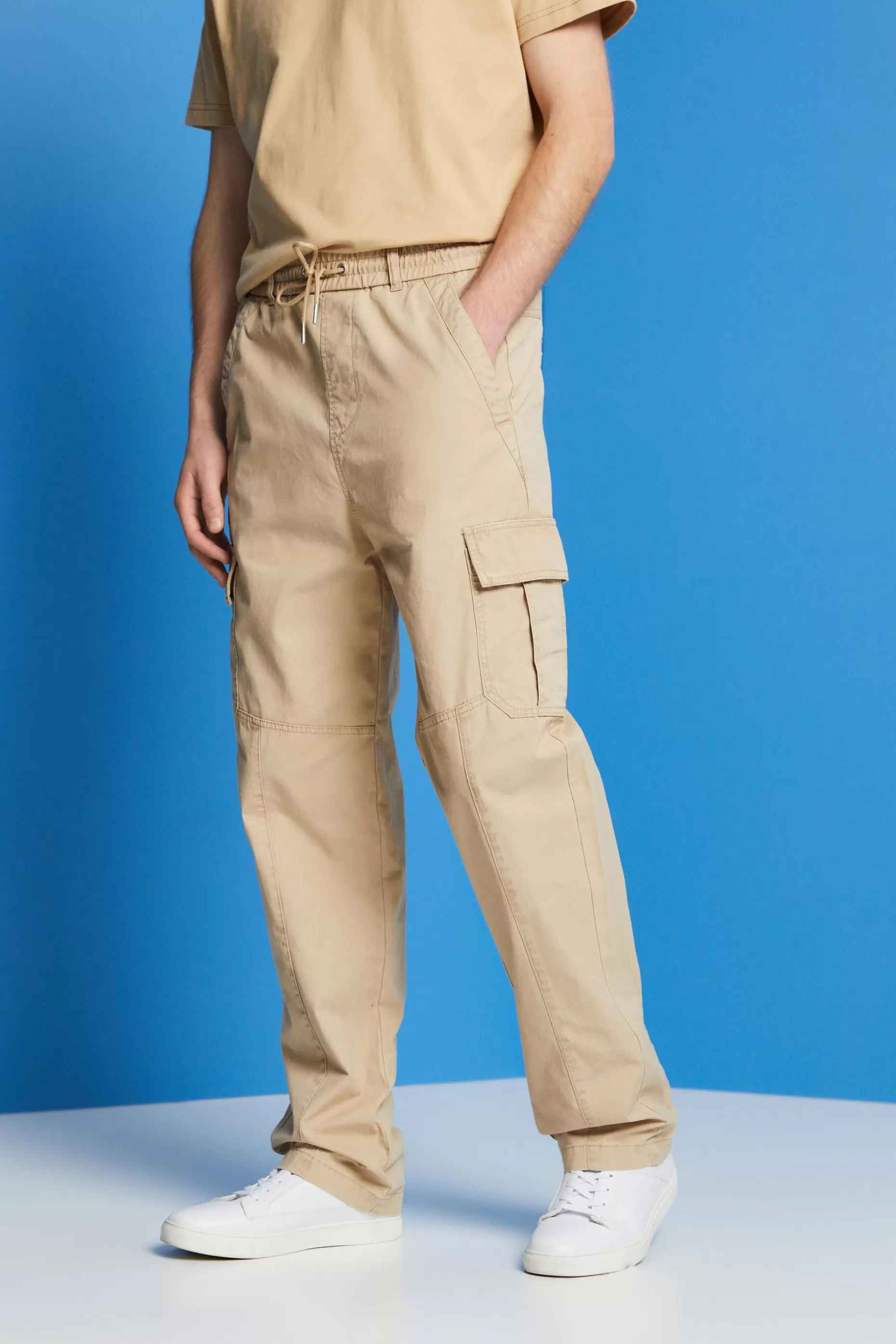 ESPRIT Cotton jogger-style tapered cargo trousers at our Online Shop *Men Pants + Joggers