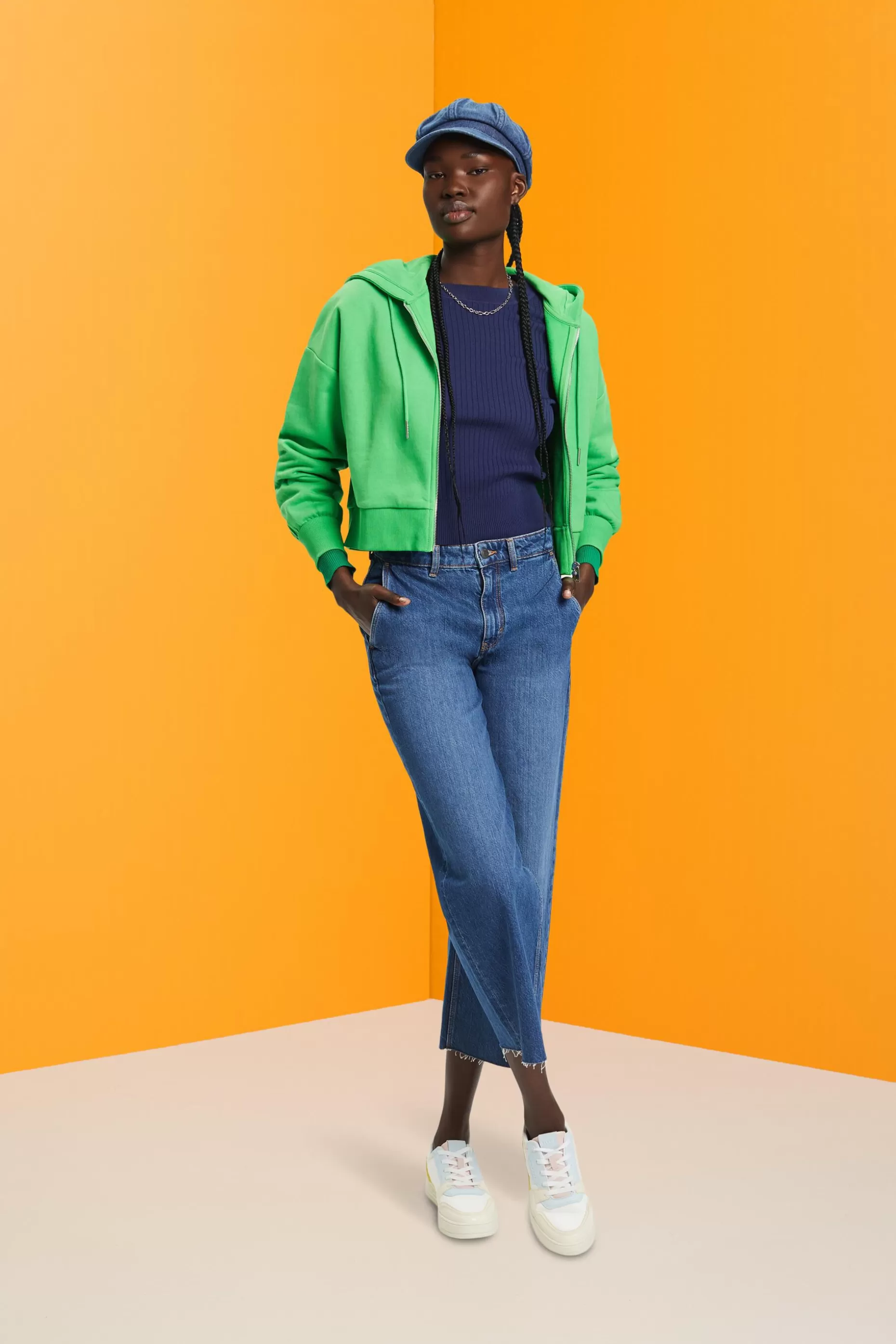 ESPRIT Crewneck colour block jumper at our Online Shop *Women Sweaters