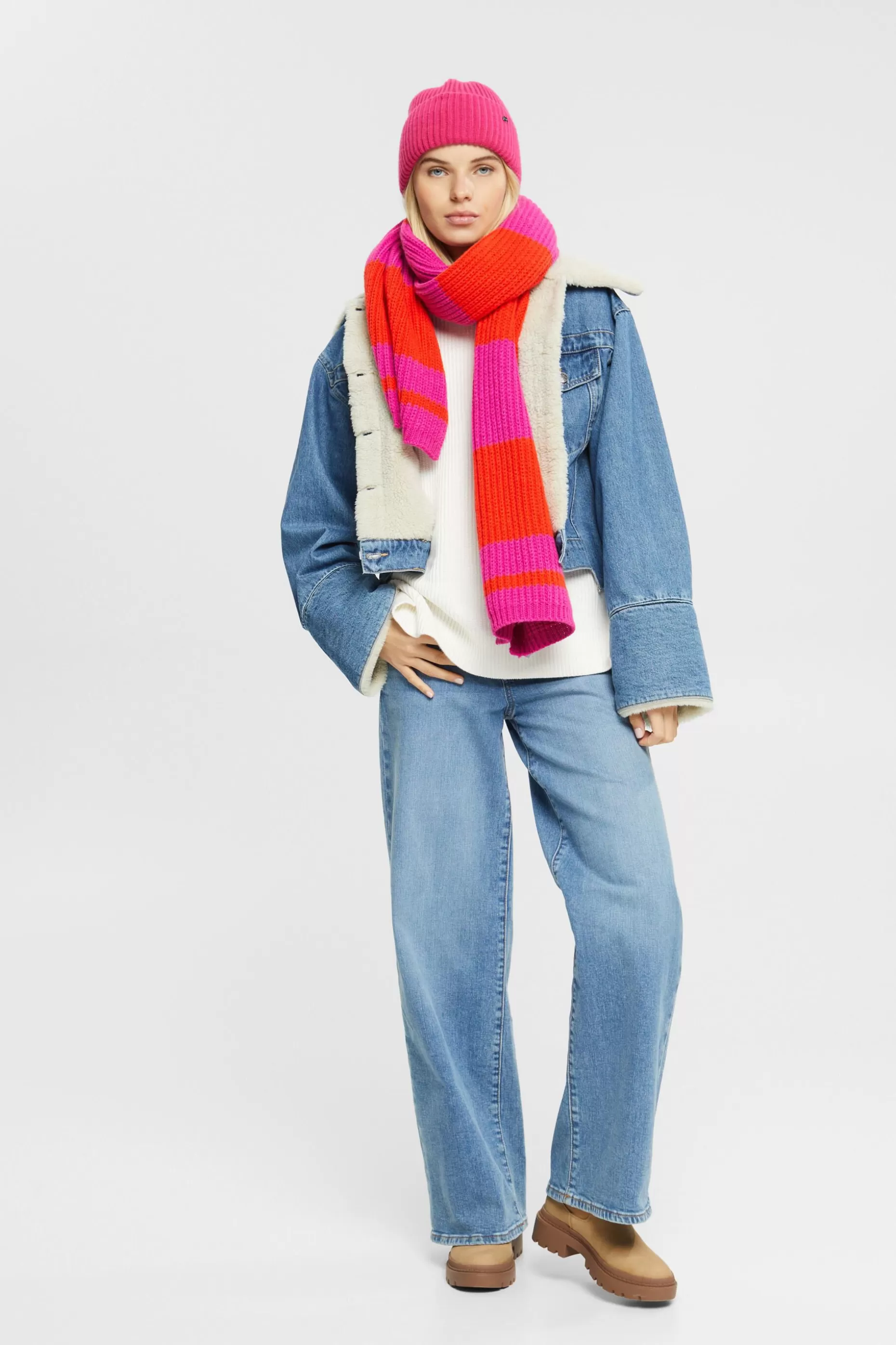 ESPRIT Cropped denim jacket with faux fur trimming at our Online Shop *Women Jackets + Coats