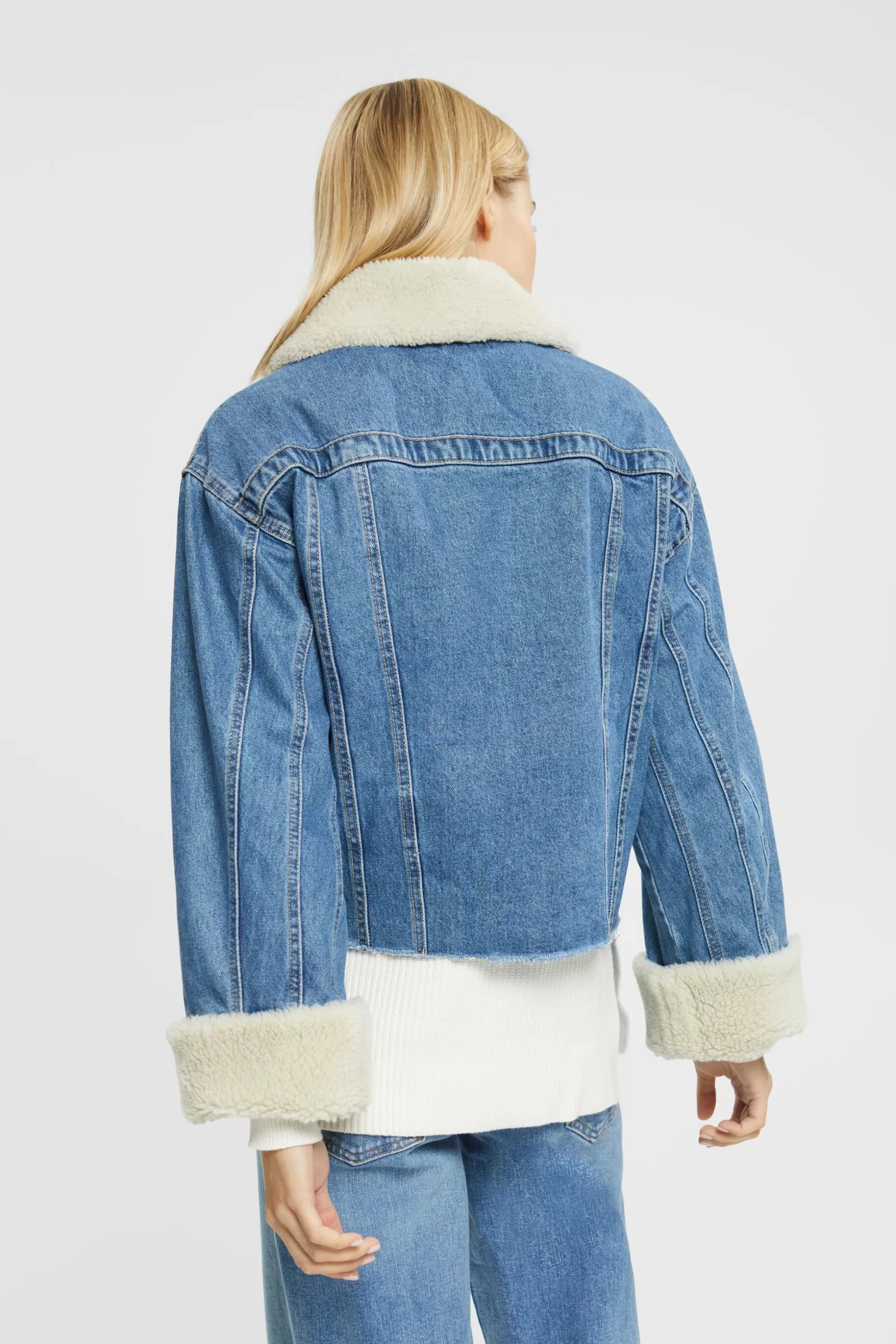 ESPRIT Cropped denim jacket with faux fur trimming at our Online Shop *Women Jackets + Coats