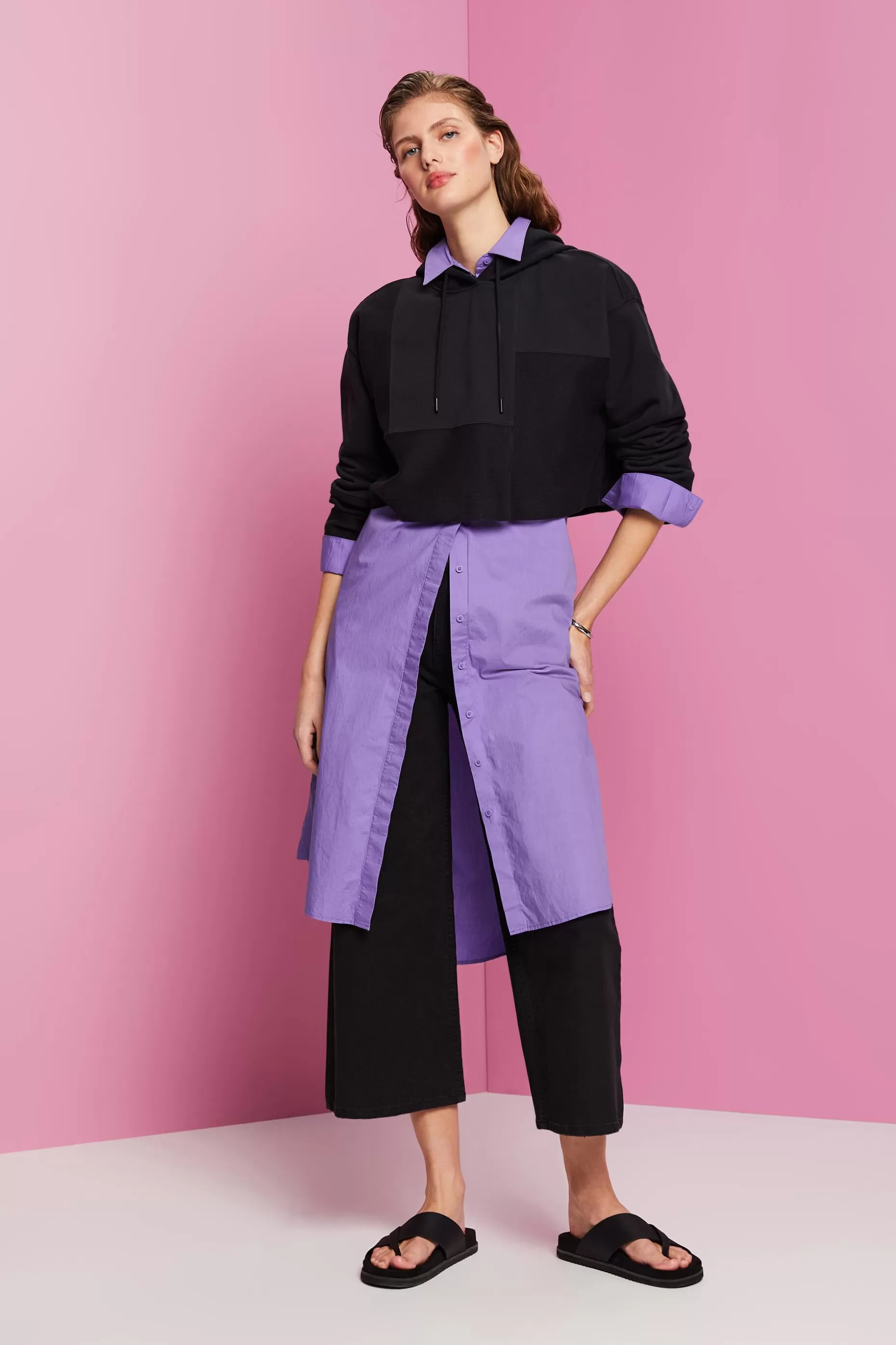 ESPRIT Cropped patchwork hoodie at our Online Shop *Women Tops