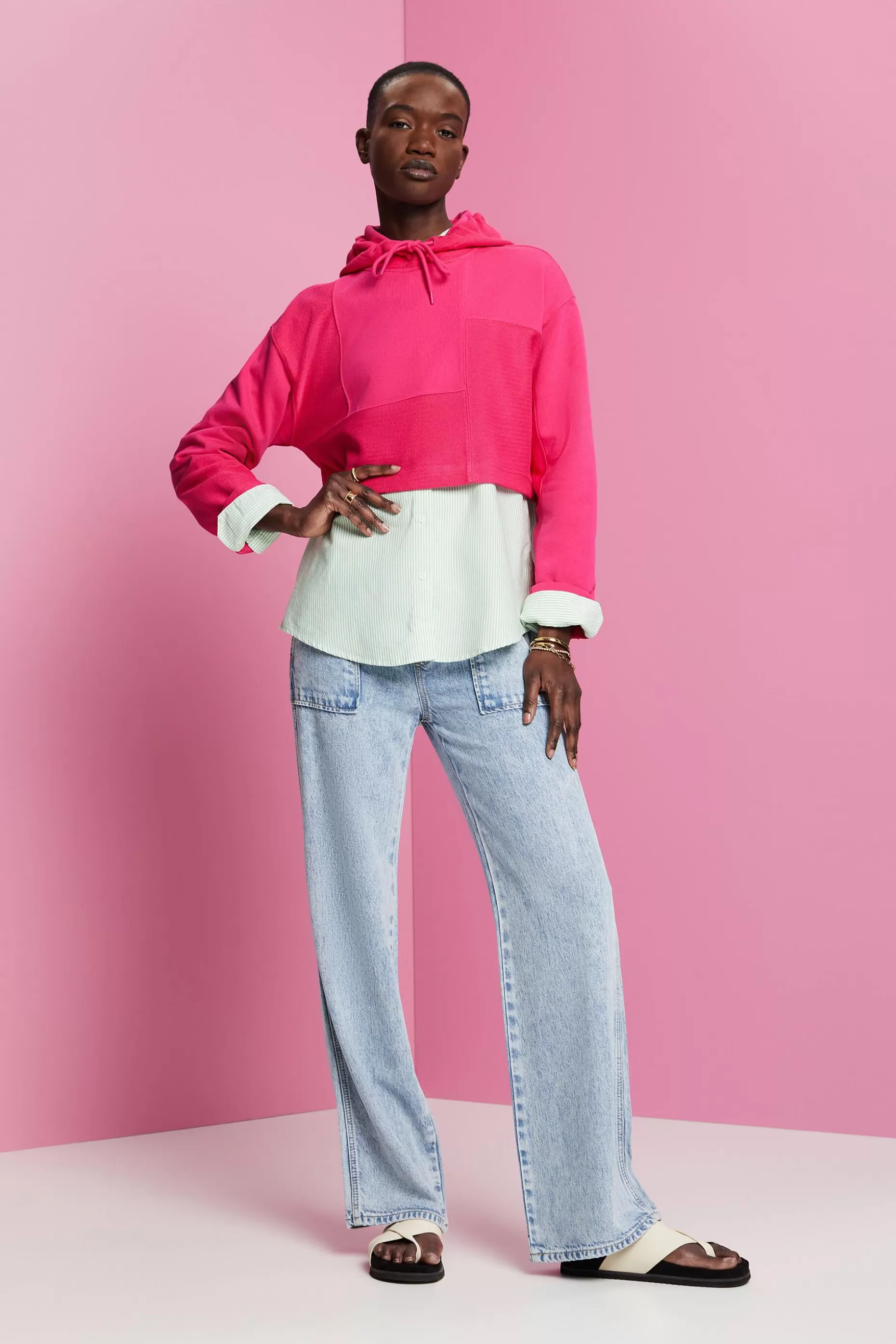 ESPRIT Cropped patchwork hoodie at our Online Shop *Women Sweatshirts + Hoodies