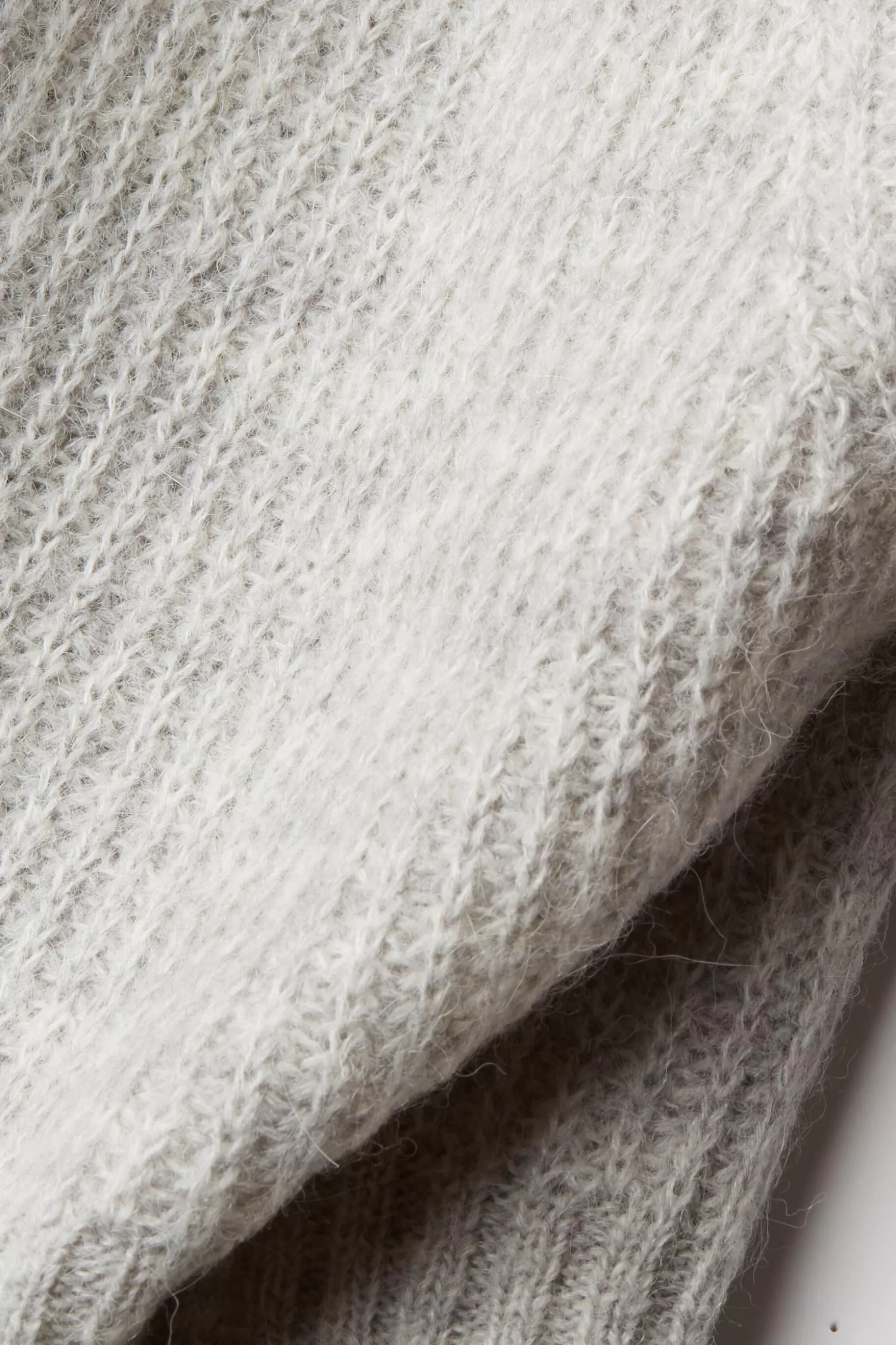 ESPRIT Cropped wool blend cardigan at our Online Shop *Women Tops