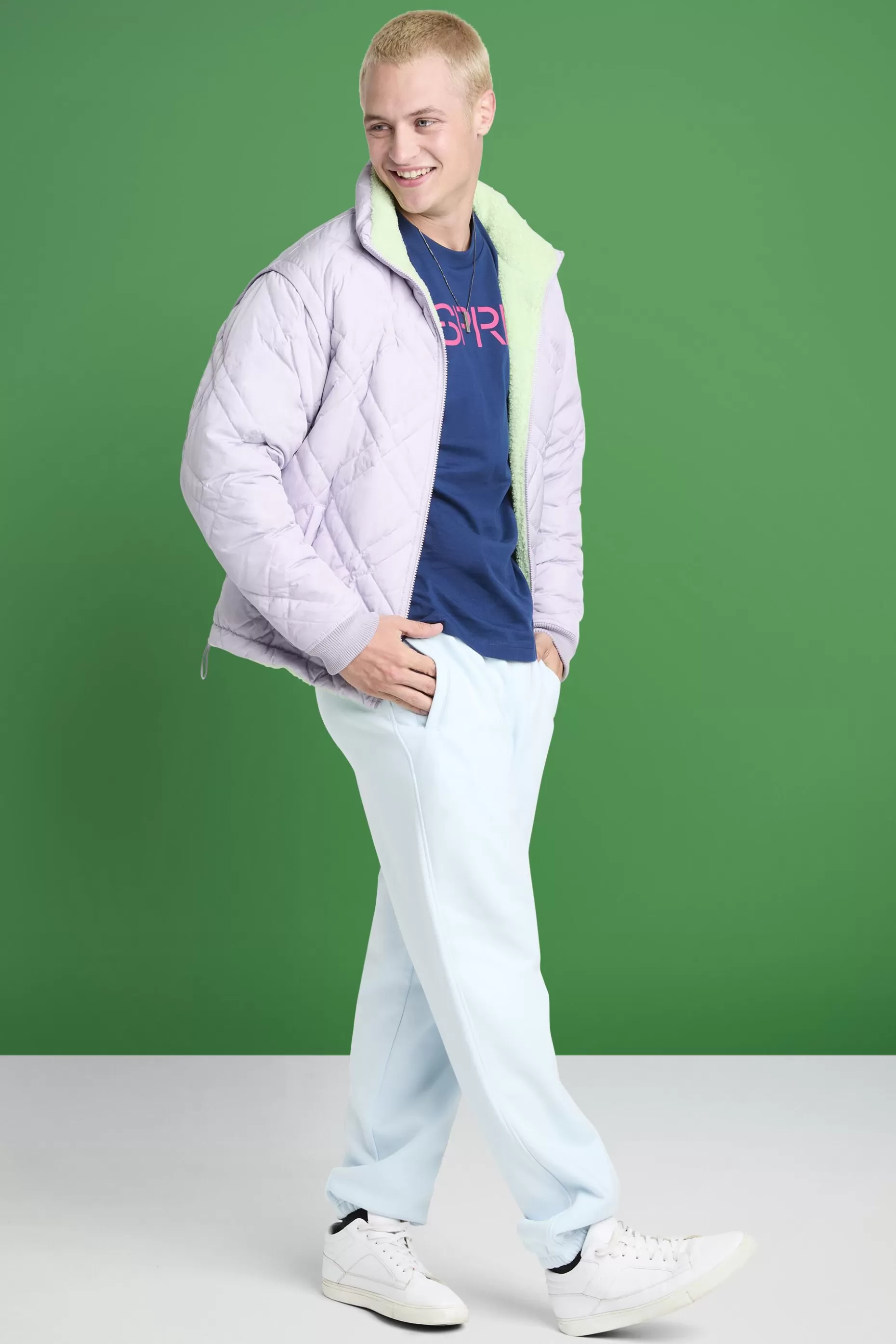 ESPRIT Detachable Sleeve Reversible Quilted Jacket at our Online Shop *Men Jackets + Coats