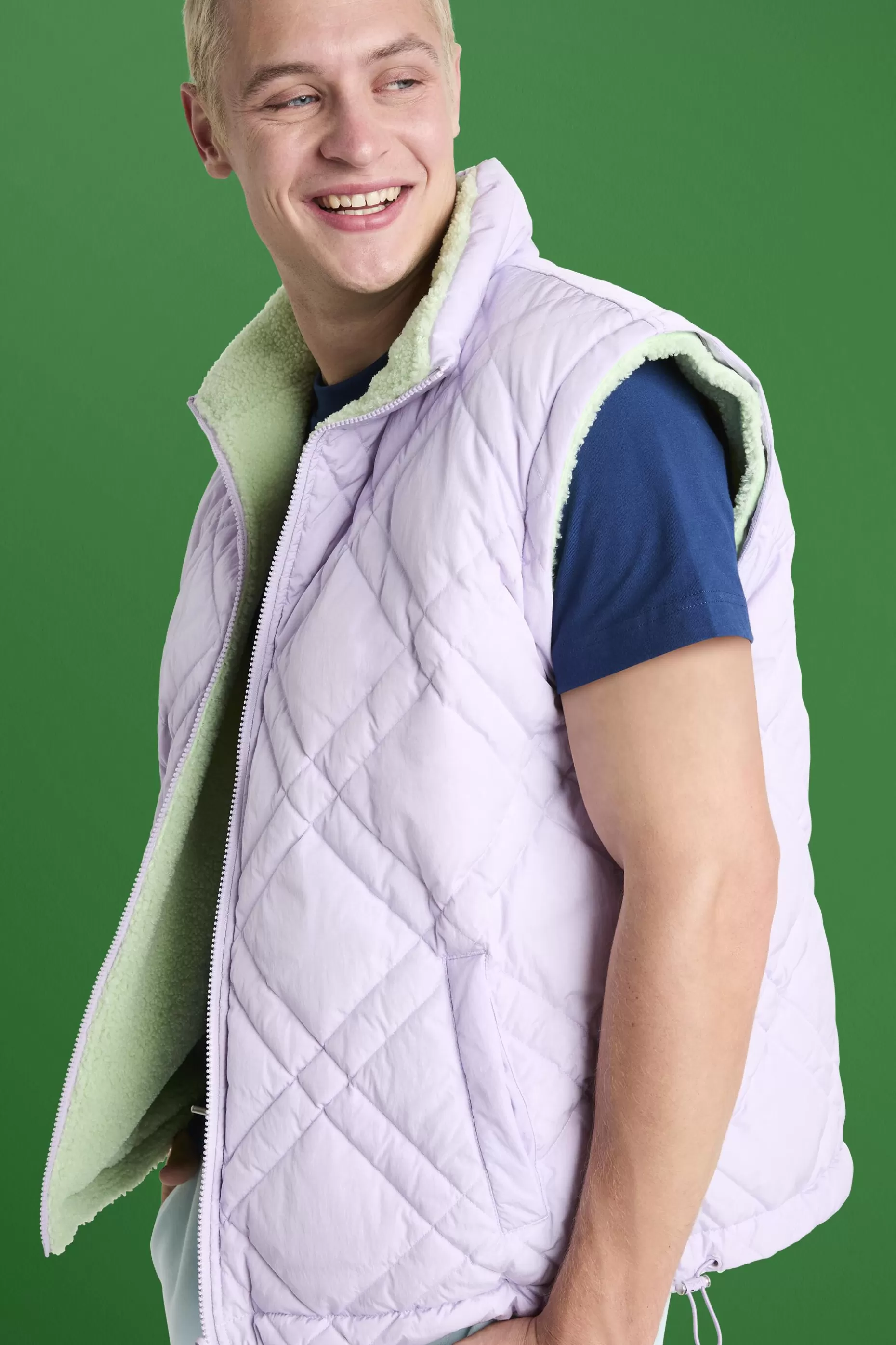 ESPRIT Detachable Sleeve Reversible Quilted Jacket at our Online Shop *Men Jackets + Coats