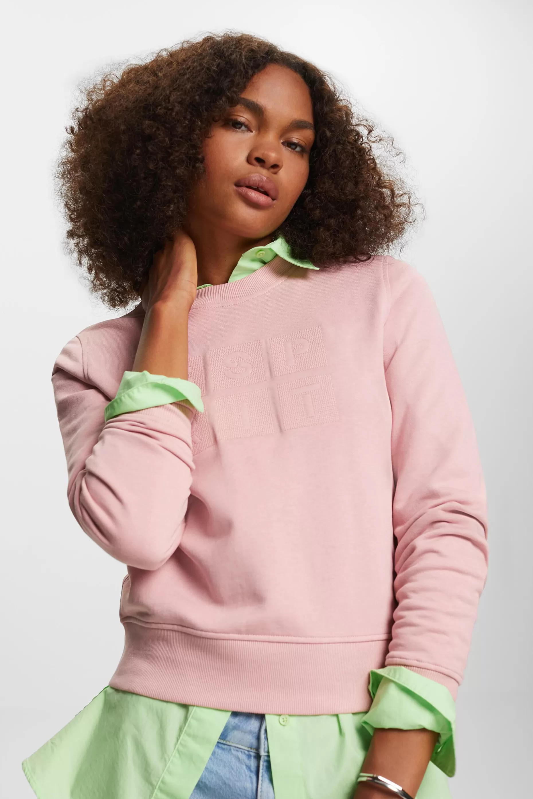 ESPRIT Embroidered logo sweatshirt, organic cotton at our Online Shop *Women Sweatshirts + Hoodies