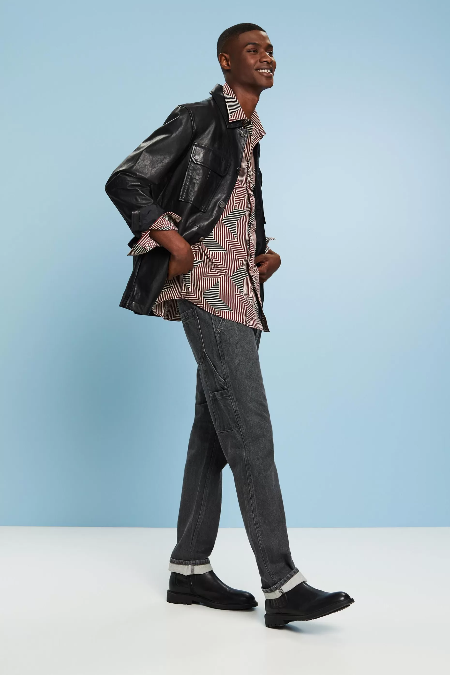 ESPRIT Geometric Print Regular Fit Shirt at our Online Shop *Men Shirts