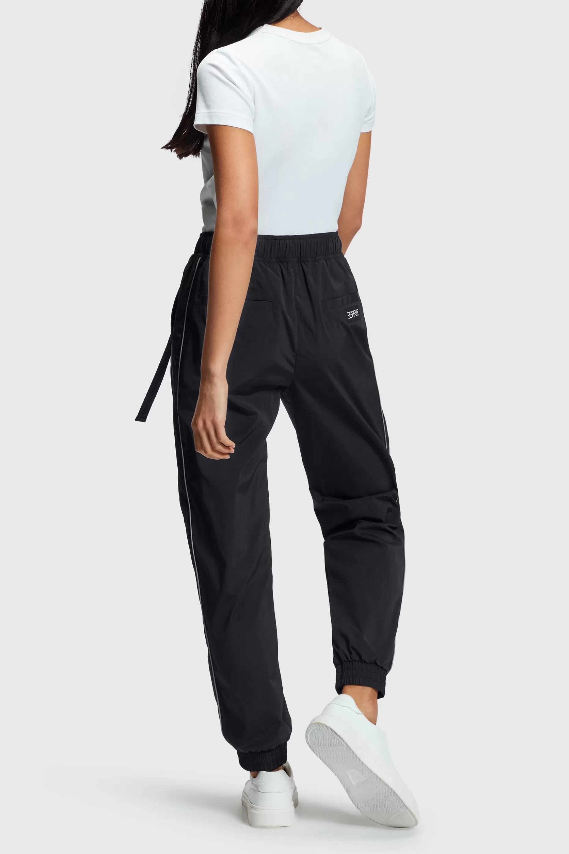 ESPRIT High-rise buckle waisted joggers at our Online Shop *Women Pants + Joggers