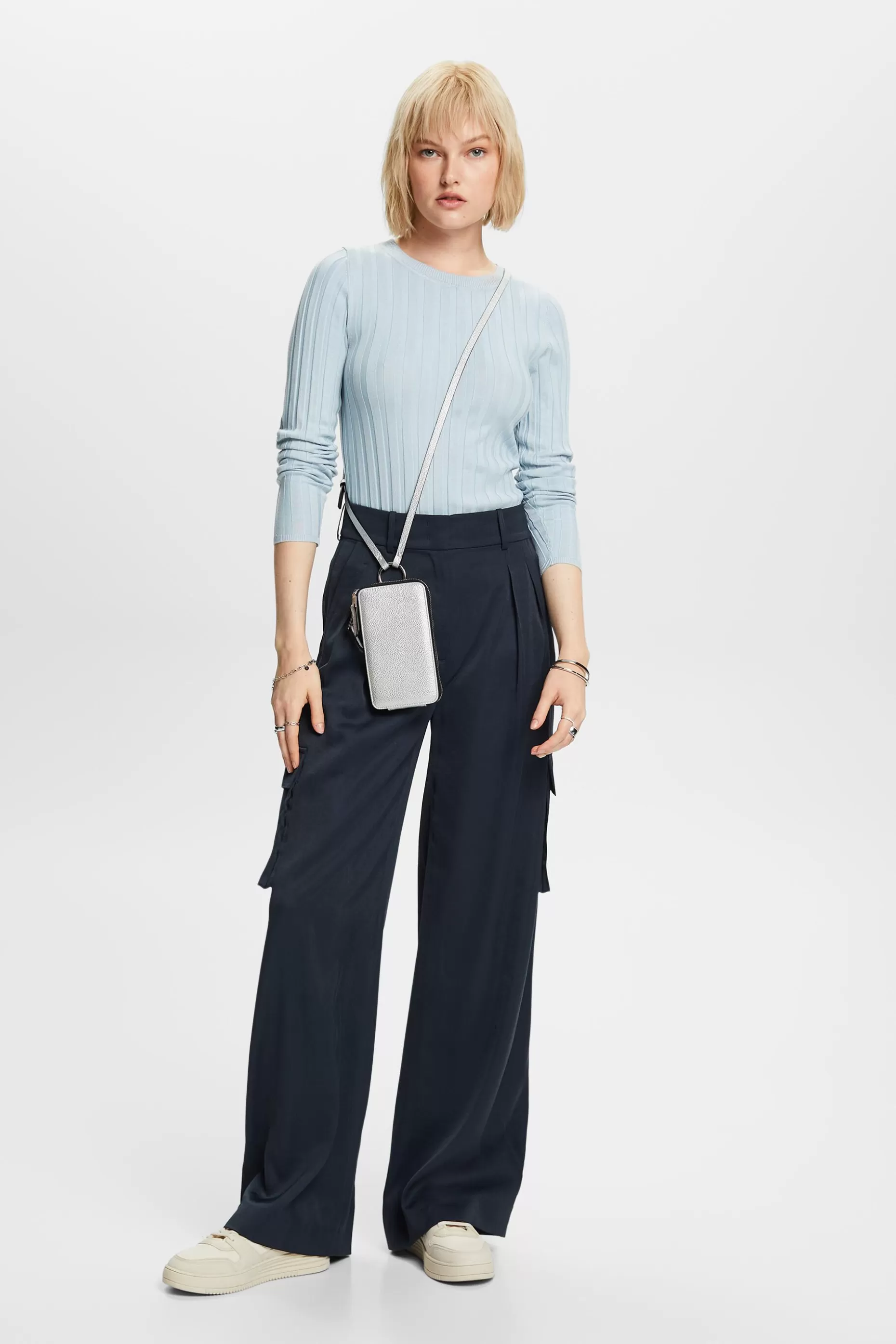 ESPRIT High-Rise Cargo Wide-Leg Pants at our Online Shop *Women Pants + Joggers