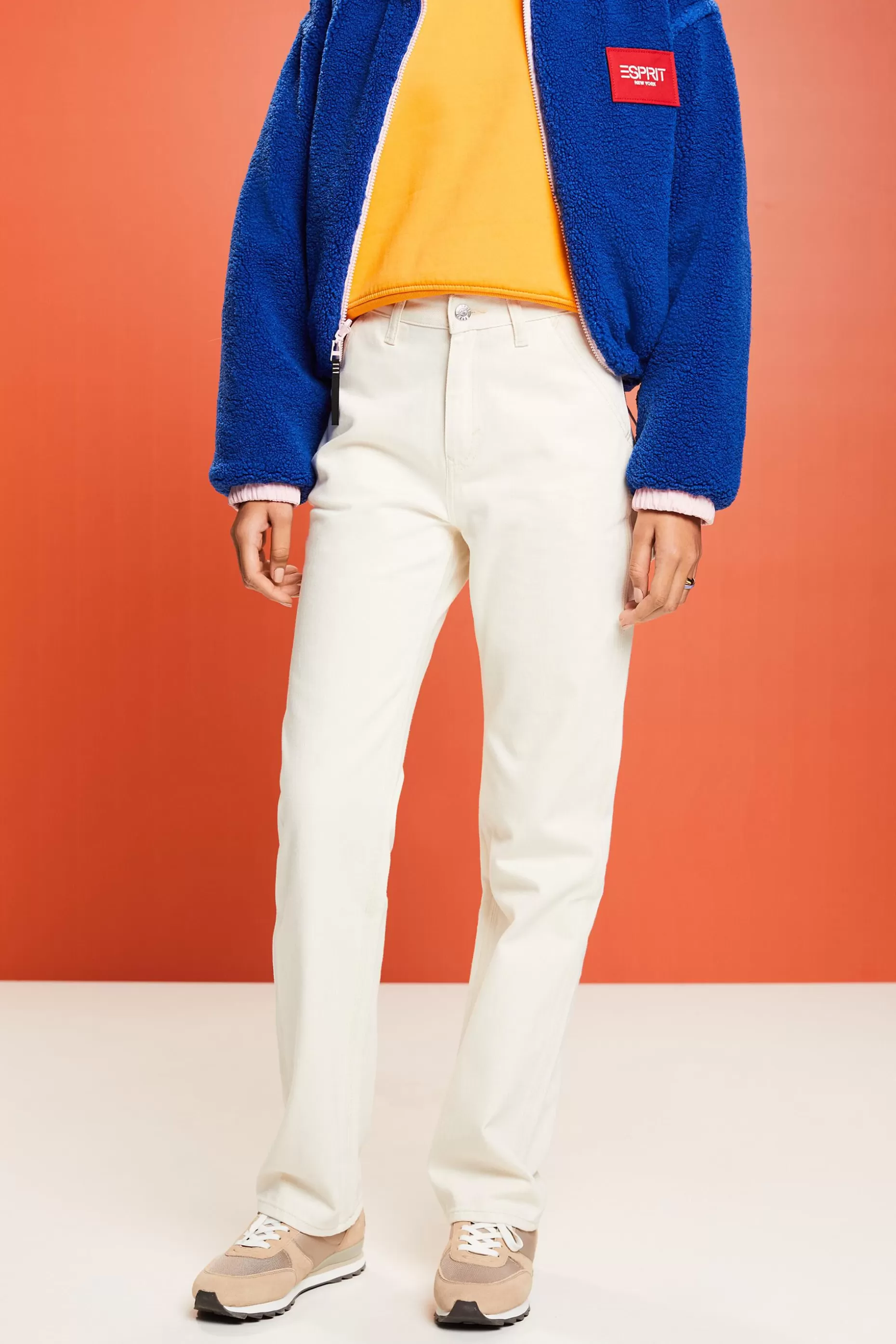 ESPRIT High-Rise Retro Classic Jeans at our Online Shop *Women Pants + Joggers