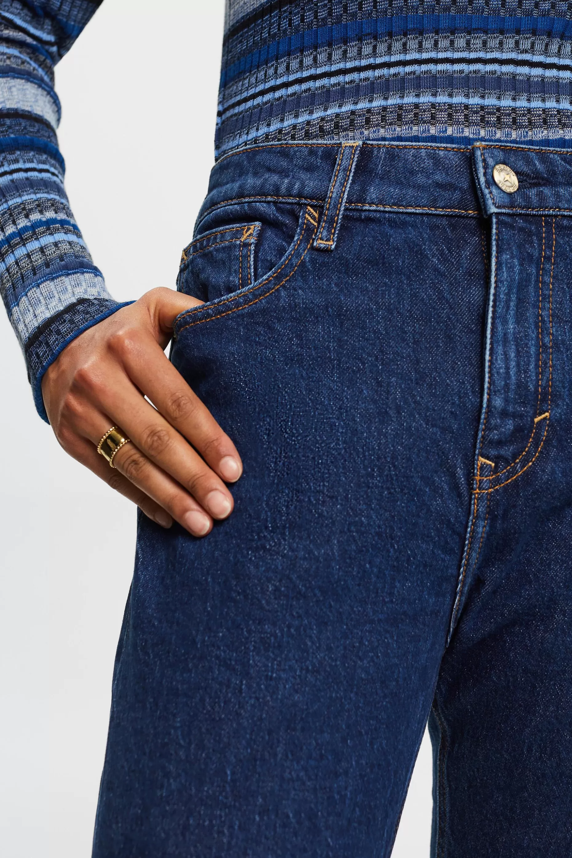 ESPRIT High-Rise Retro Slim Jean at our Online Shop *Women Denim