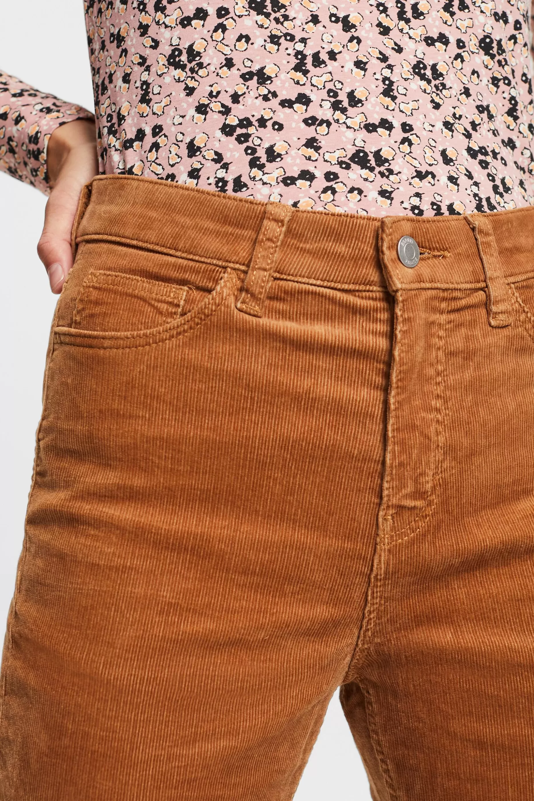 ESPRIT High-Rise Straight Fit Corduroy Trousers at our Online Shop *Women Pants + Joggers