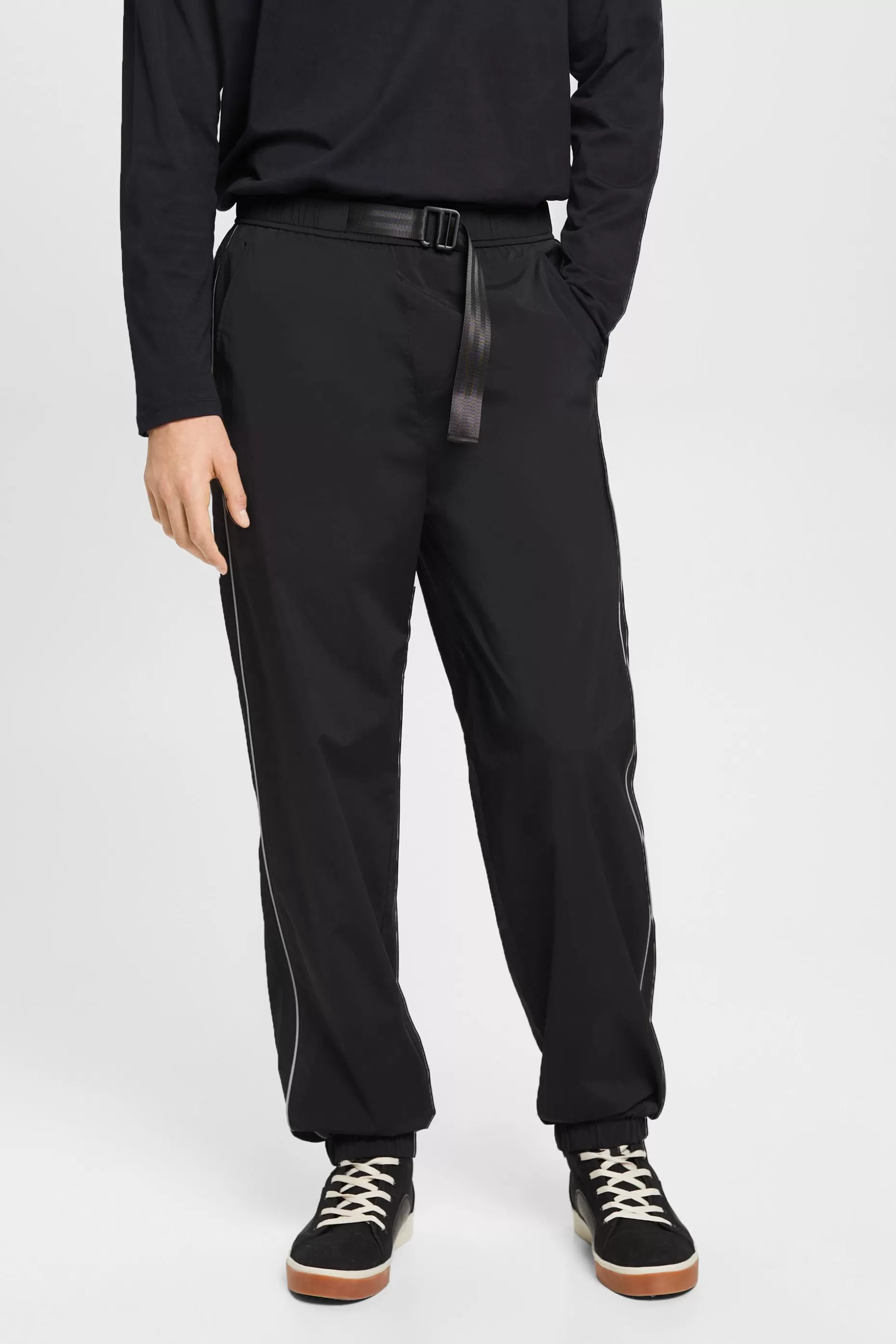 ESPRIT High-rise tapered fit track pants at our Online Shop *Men Bottoms