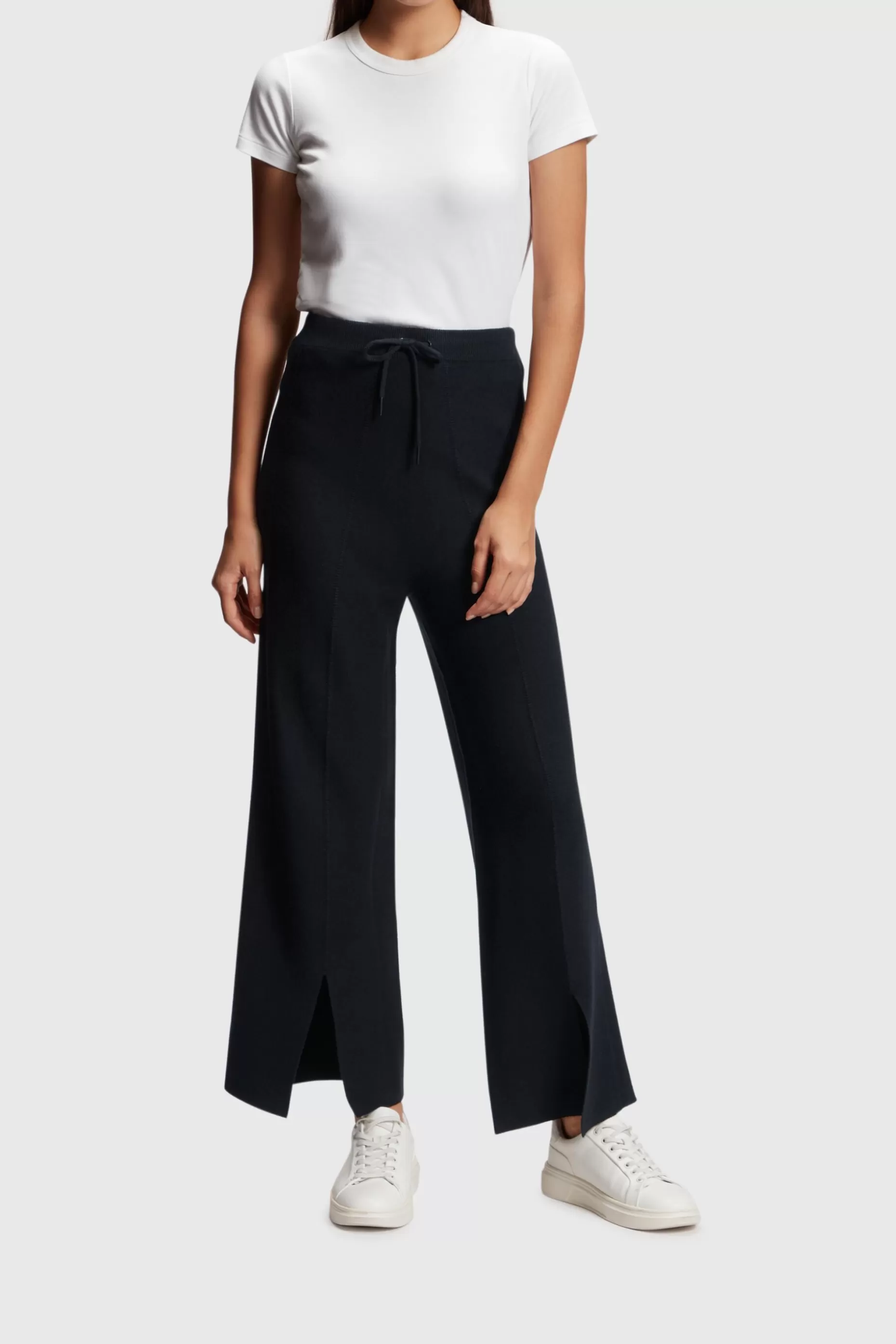 ESPRIT High-rise wide leg slit front trousers at our Online Shop *Boys Boys