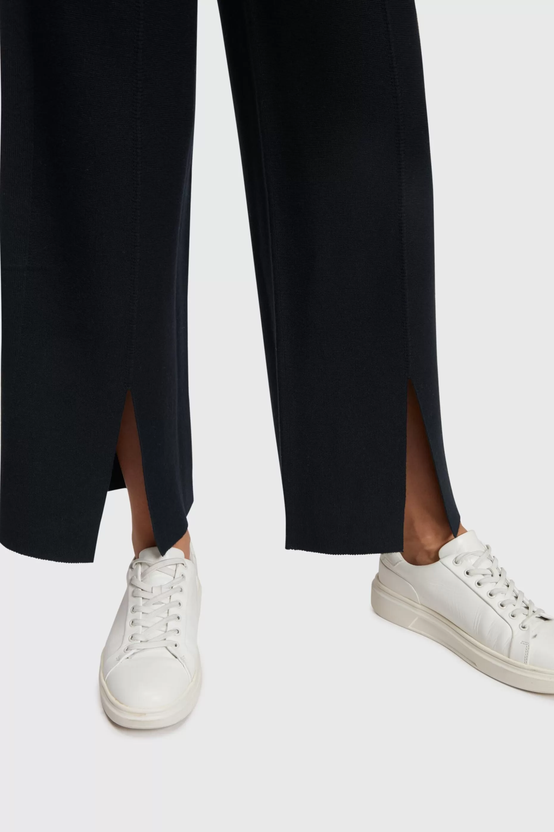 ESPRIT High-rise wide leg slit front trousers at our Online Shop *Boys Boys
