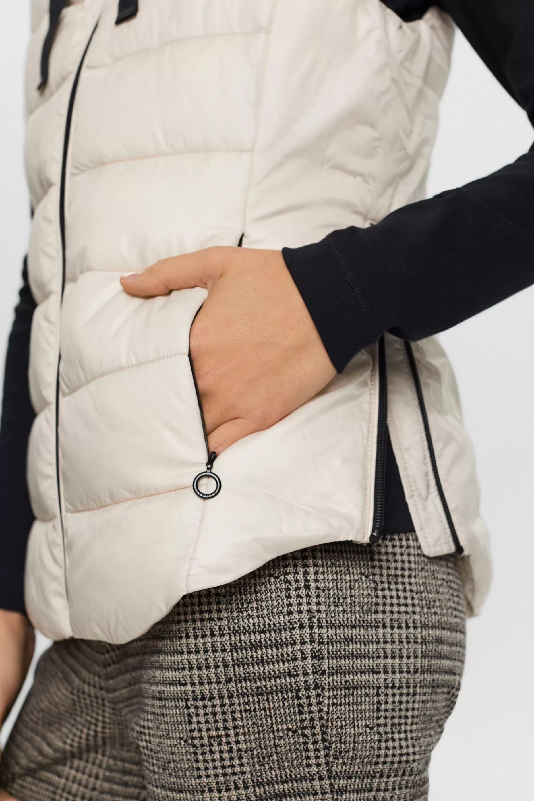 ESPRIT Hooded Quilted Shell Puffer Vest at our Online Shop *Women Jackets + Coats