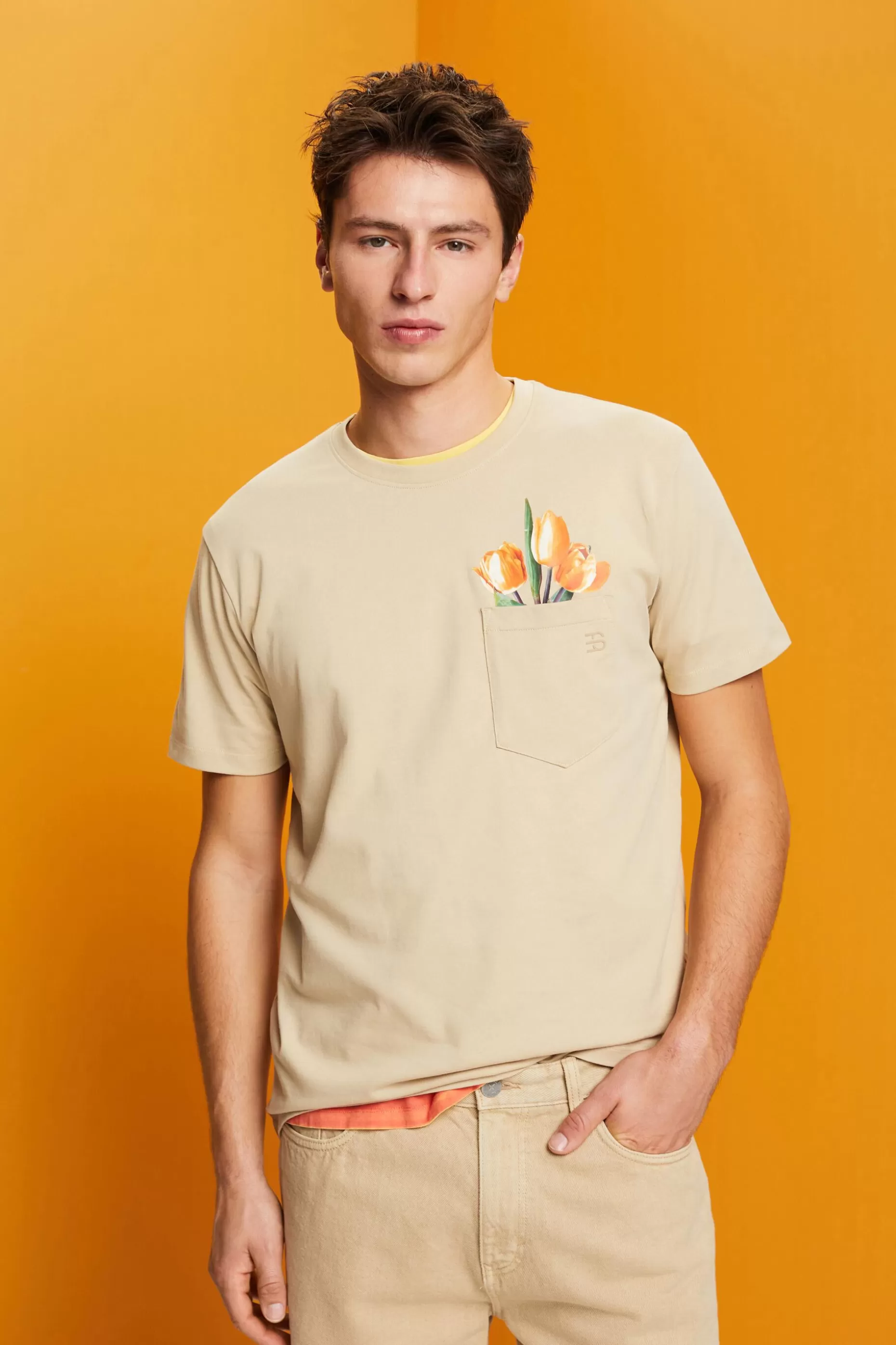 ESPRIT Jersey t-shirt with a print, 100% cotton at our Online Shop *Men T-Shirts + Polos