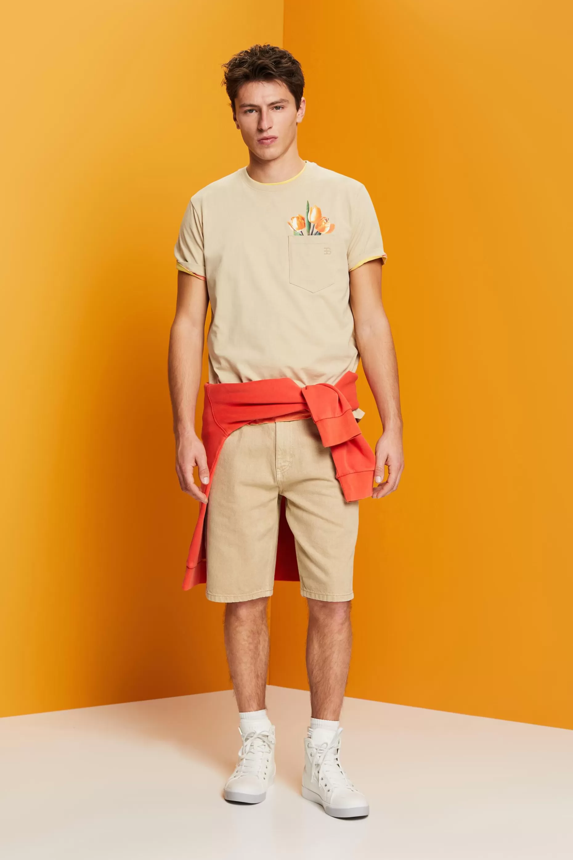 ESPRIT Jersey t-shirt with a print, 100% cotton at our Online Shop *Men T-Shirts + Polos