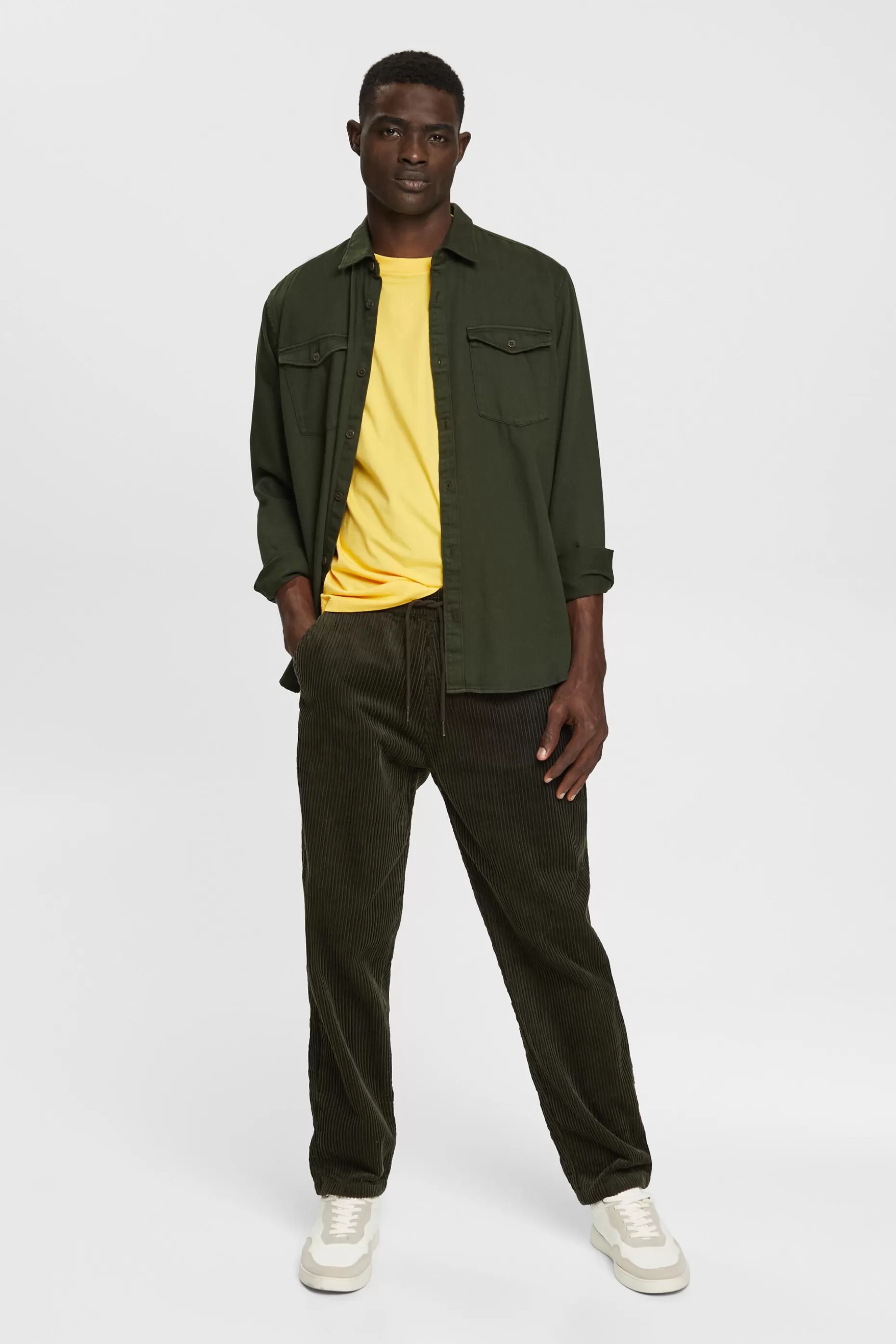 ESPRIT Jogger style corduroy trousers at our Online Shop *Men Pants + Joggers