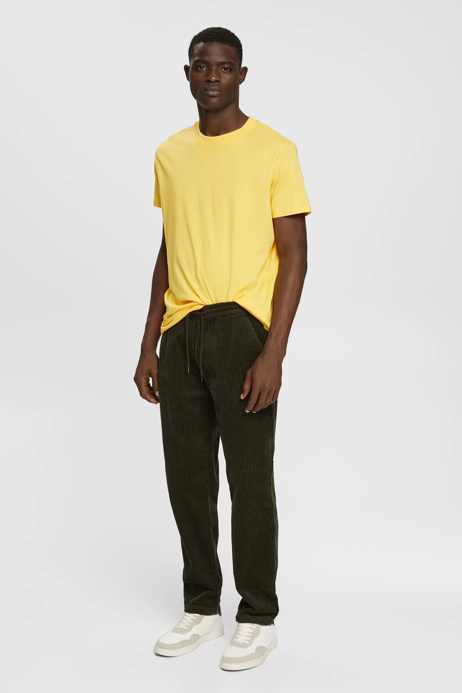 ESPRIT Jogger style corduroy trousers at our Online Shop *Men Pants + Joggers