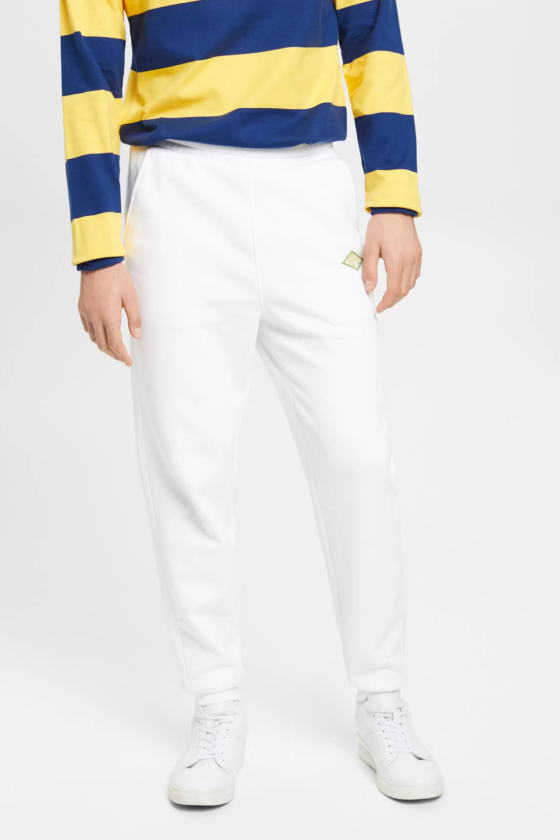 ESPRIT Joggers with logo print at our Online Shop *Men Pants + Joggers
