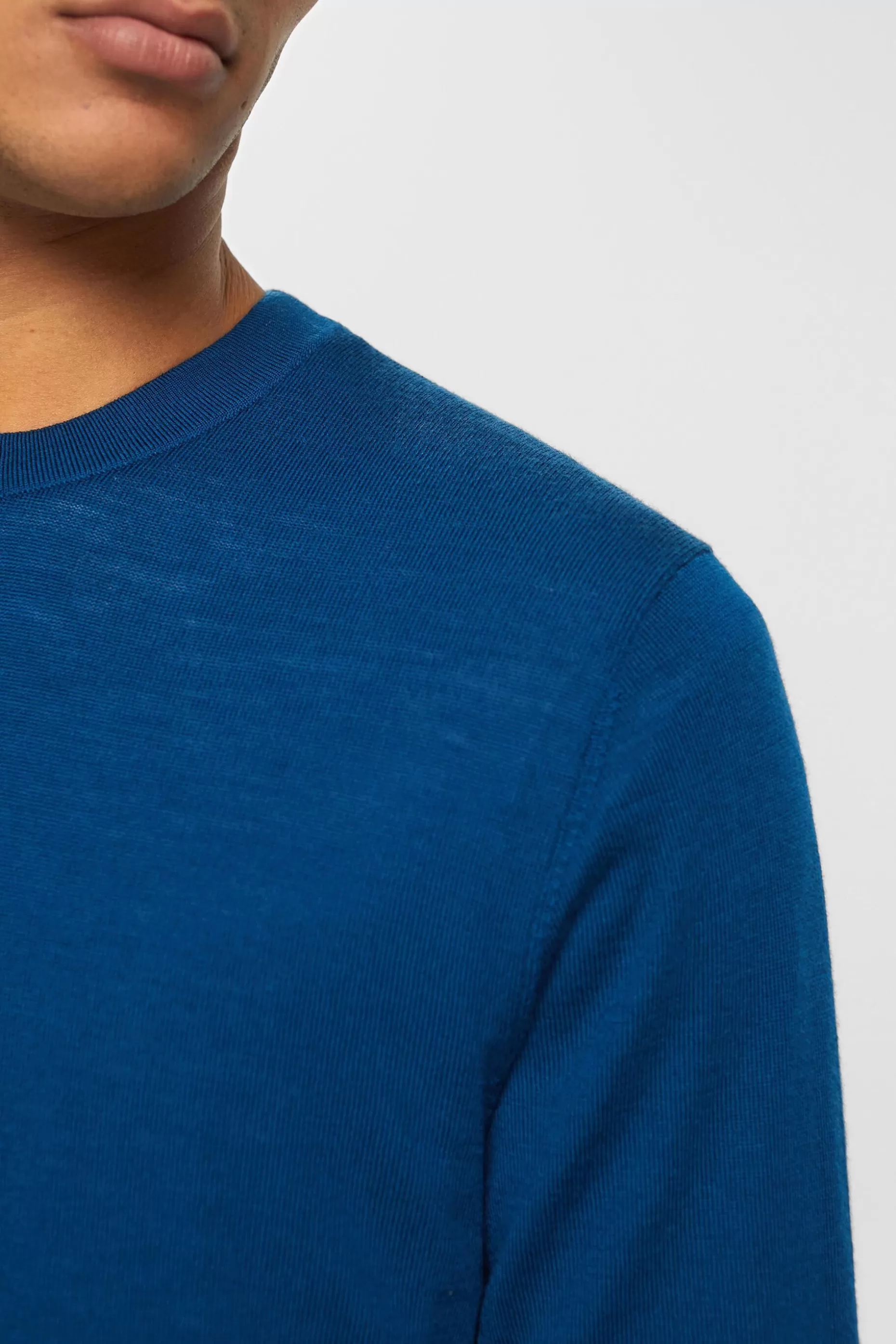 ESPRIT Knitted wool sweater at our Online Shop *Men Sweaters