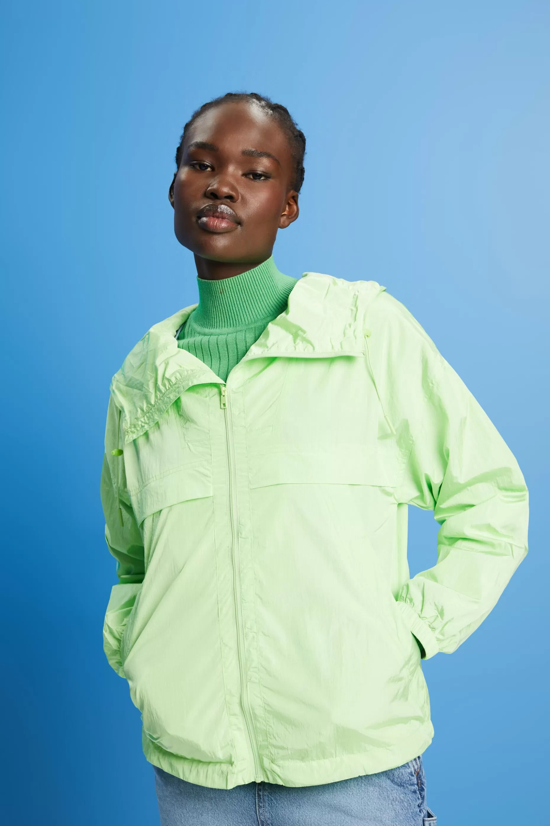 ESPRIT Lightweight jacket with a hood at our Online Shop *Women Clearance 60%-70% Off