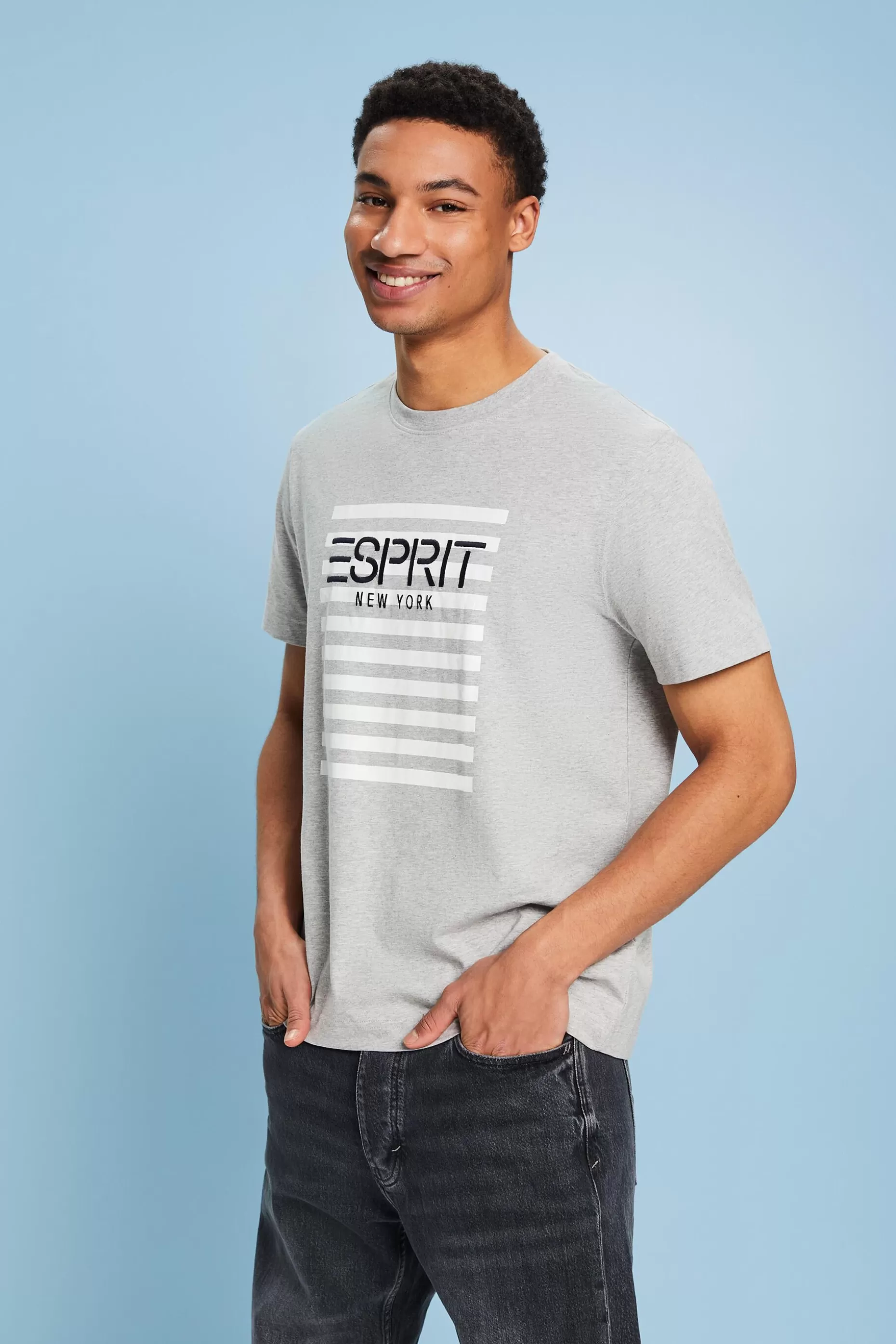 ESPRIT Logo Crewneck T-Shirt at our Online Shop *Men Premium Picks
