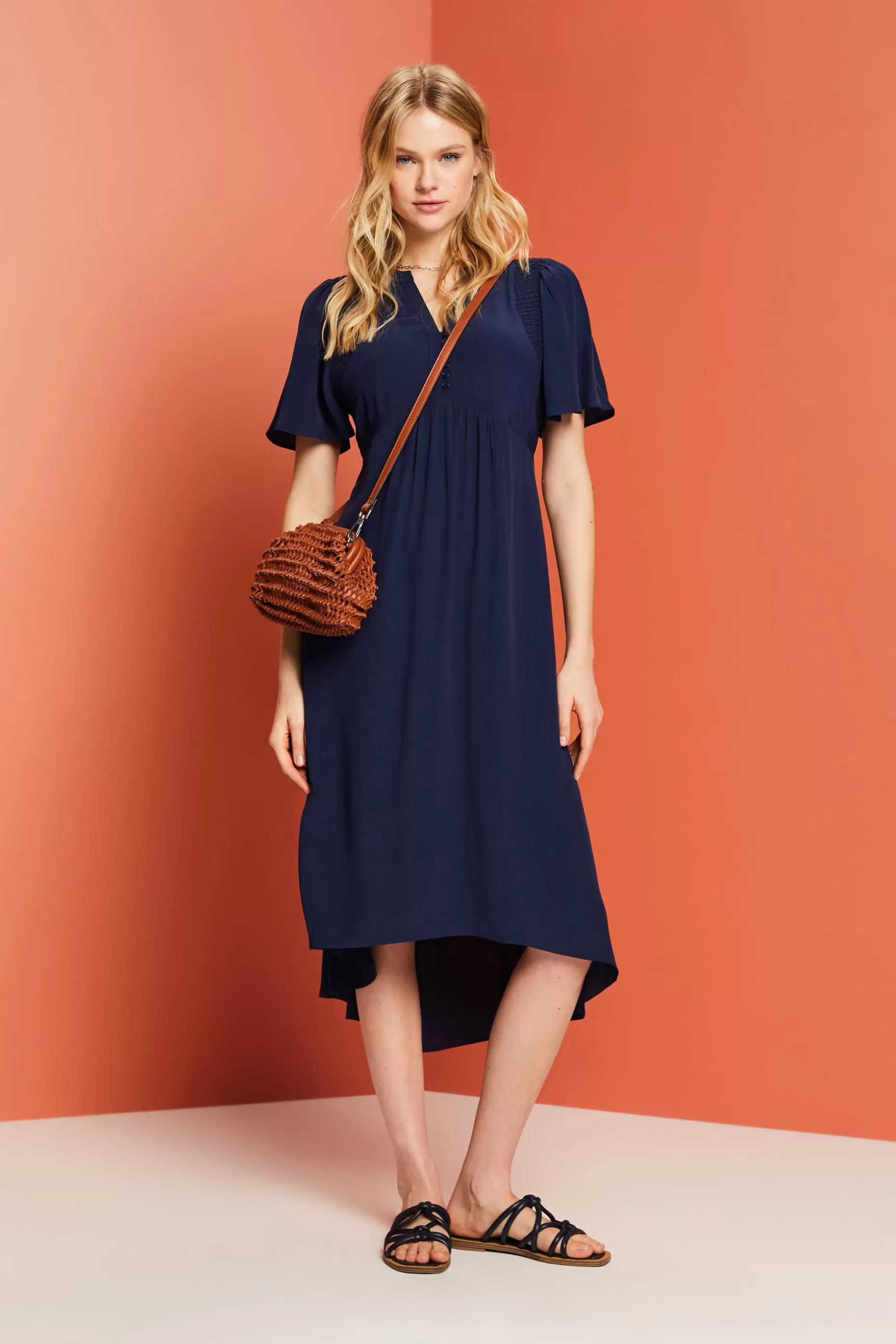 ESPRIT Midi dress with a fixed tie belt at our Online Shop *Women Dresses + Jumpsuits