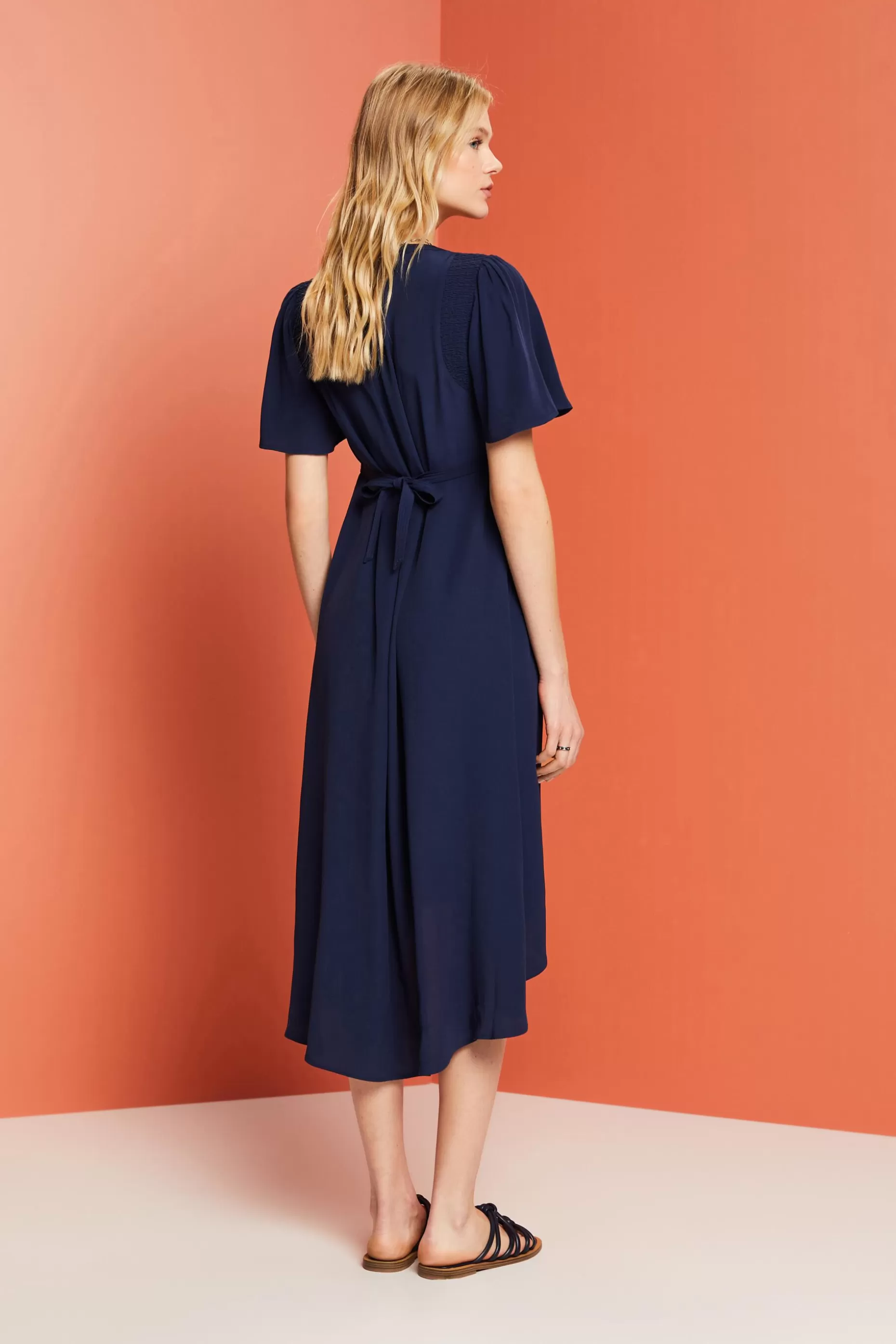 ESPRIT Midi dress with a fixed tie belt at our Online Shop *Women Dresses + Jumpsuits