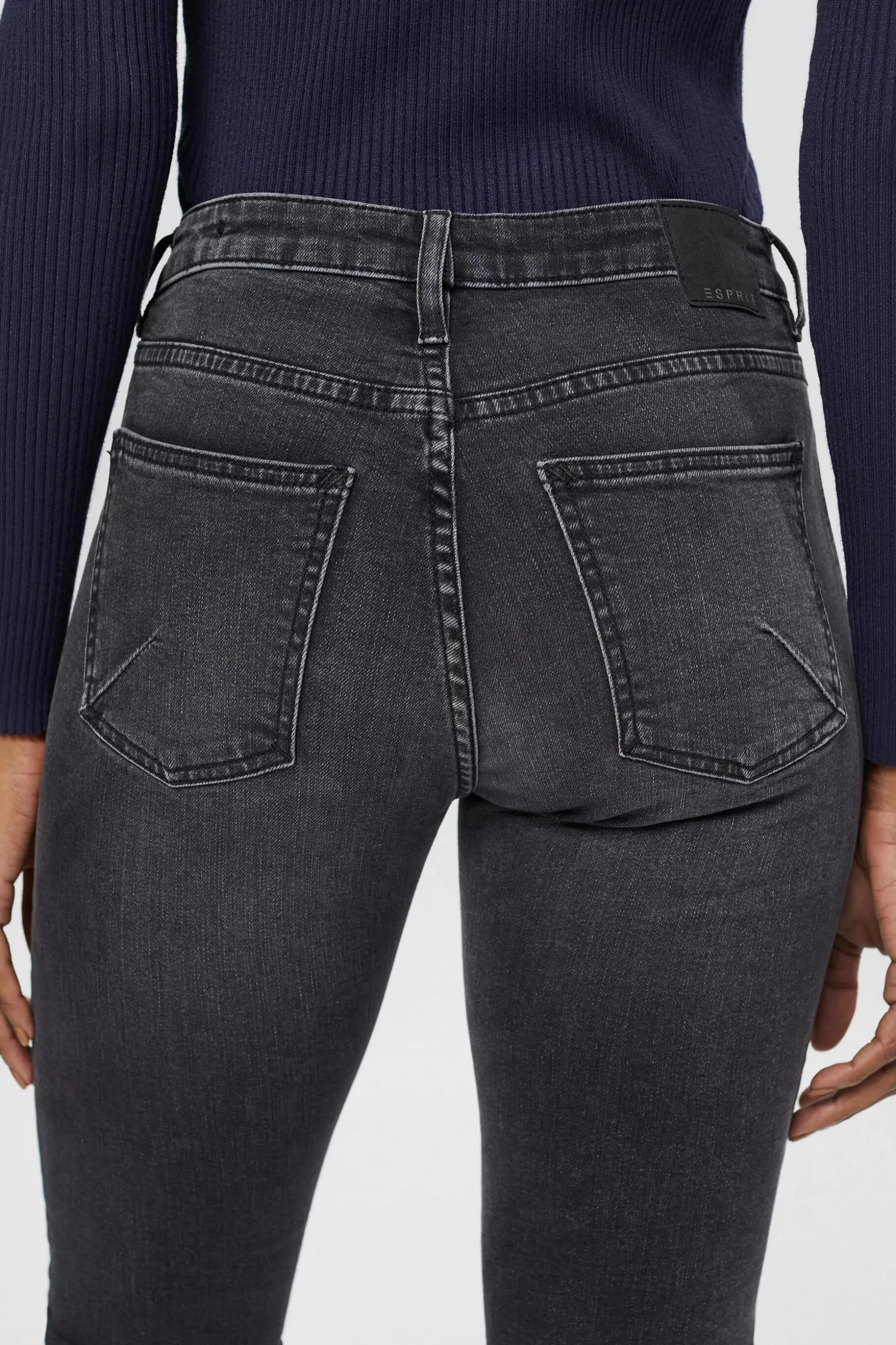 ESPRIT Mid-rise slim fit stretch jeans at our Online Shop *Women Bottoms