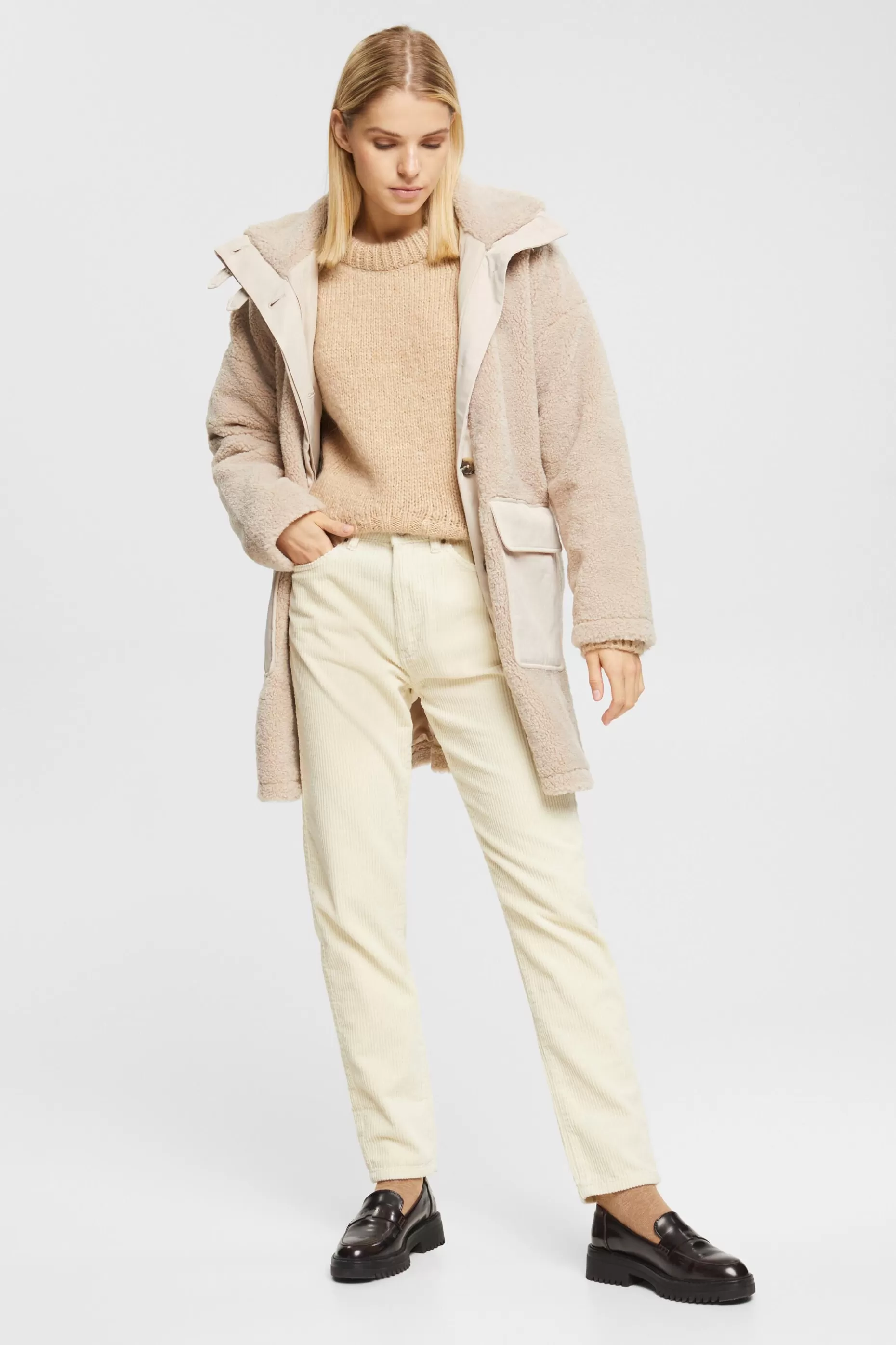 ESPRIT Mom fit cord trousers at our Online Shop *Women Pants + Joggers