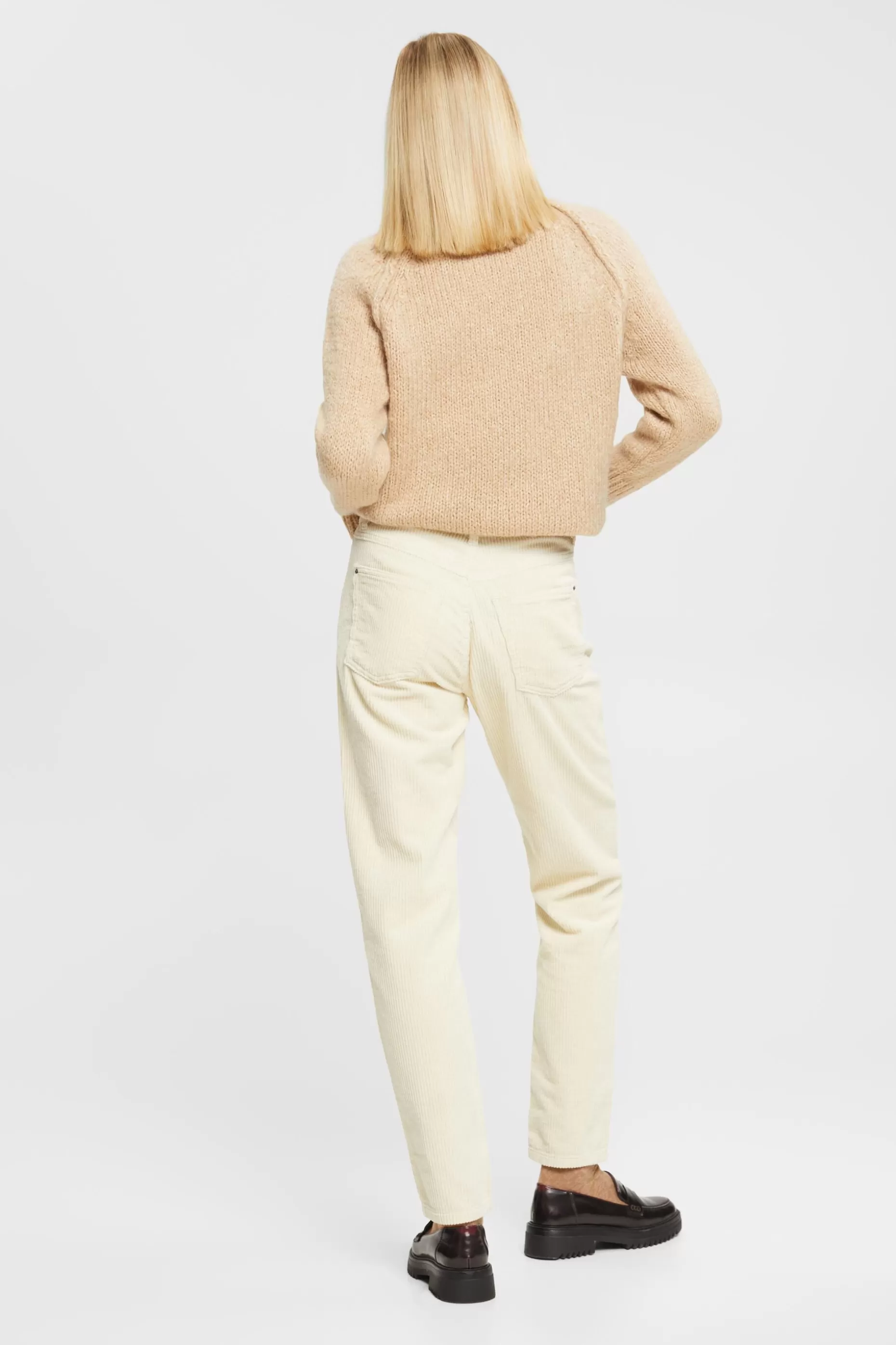 ESPRIT Mom fit cord trousers at our Online Shop *Women Pants + Joggers