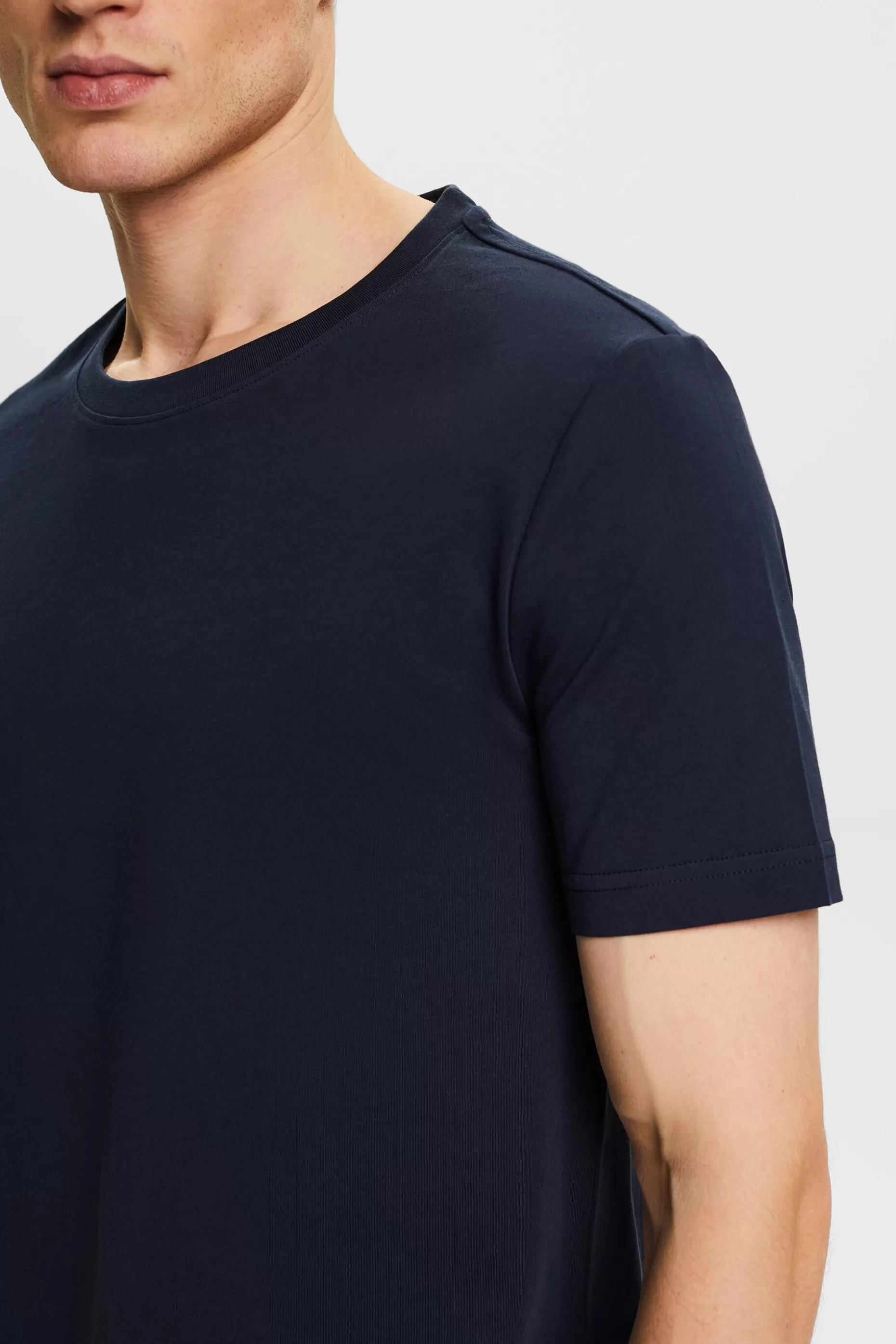 ESPRIT Organic Cotton Jersey T-Shirt at our Online Shop *Men T-Shirts + Polos