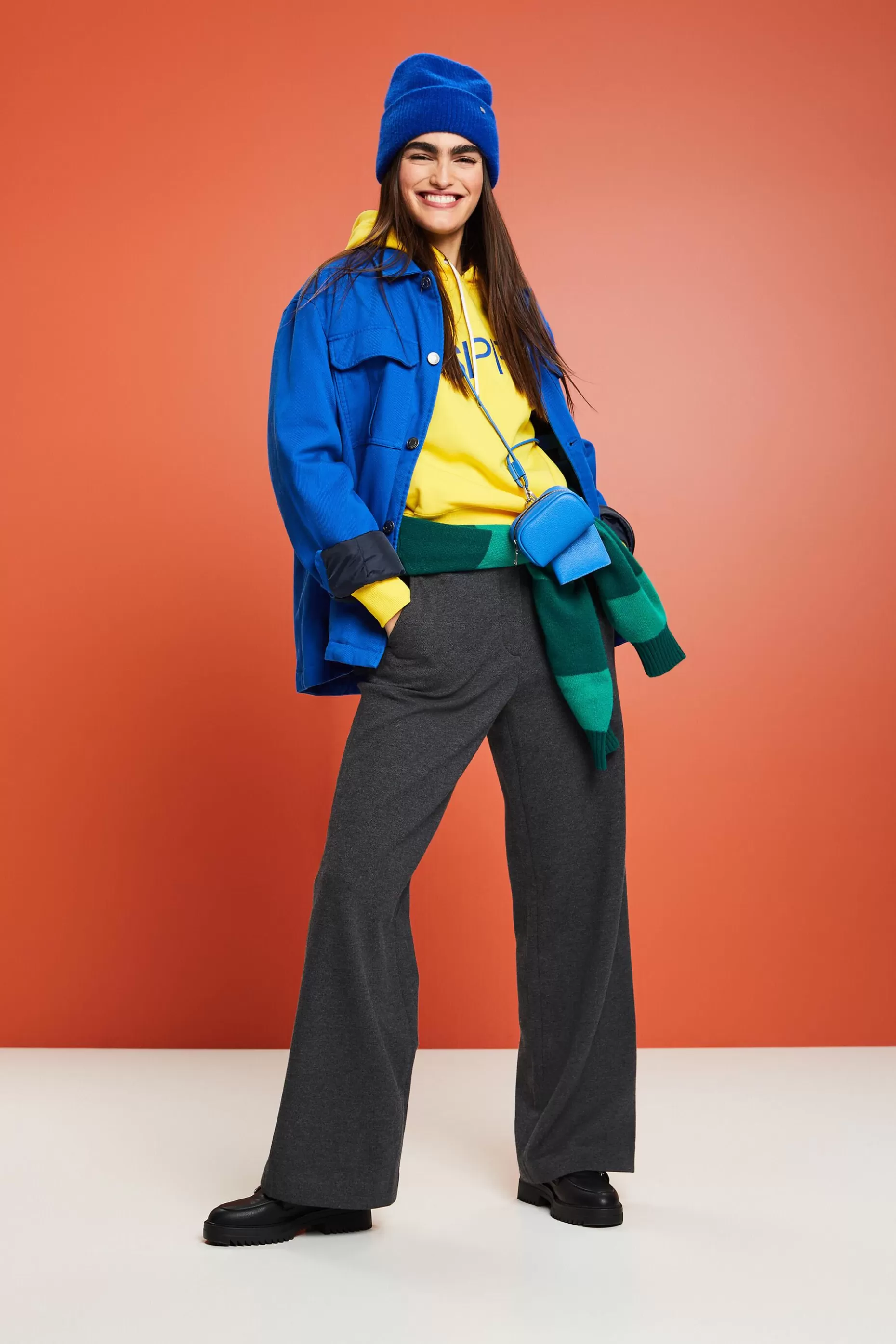 ESPRIT Organic Cotton-Blend Wide-Leg Trousers at our Online Shop *Women Pants + Joggers