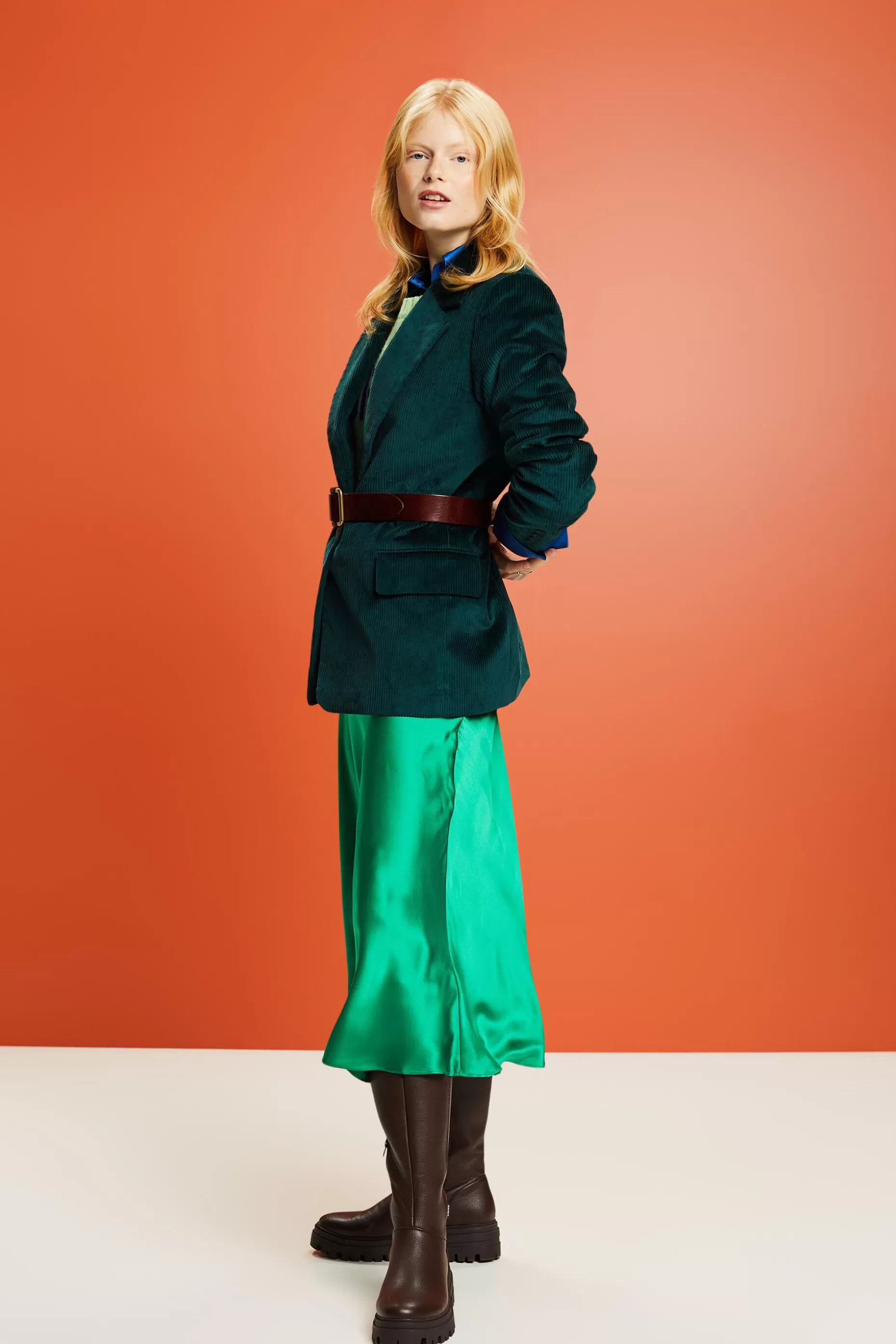 ESPRIT Oversized Corduroy Blazer at our Online Shop *Women Tops