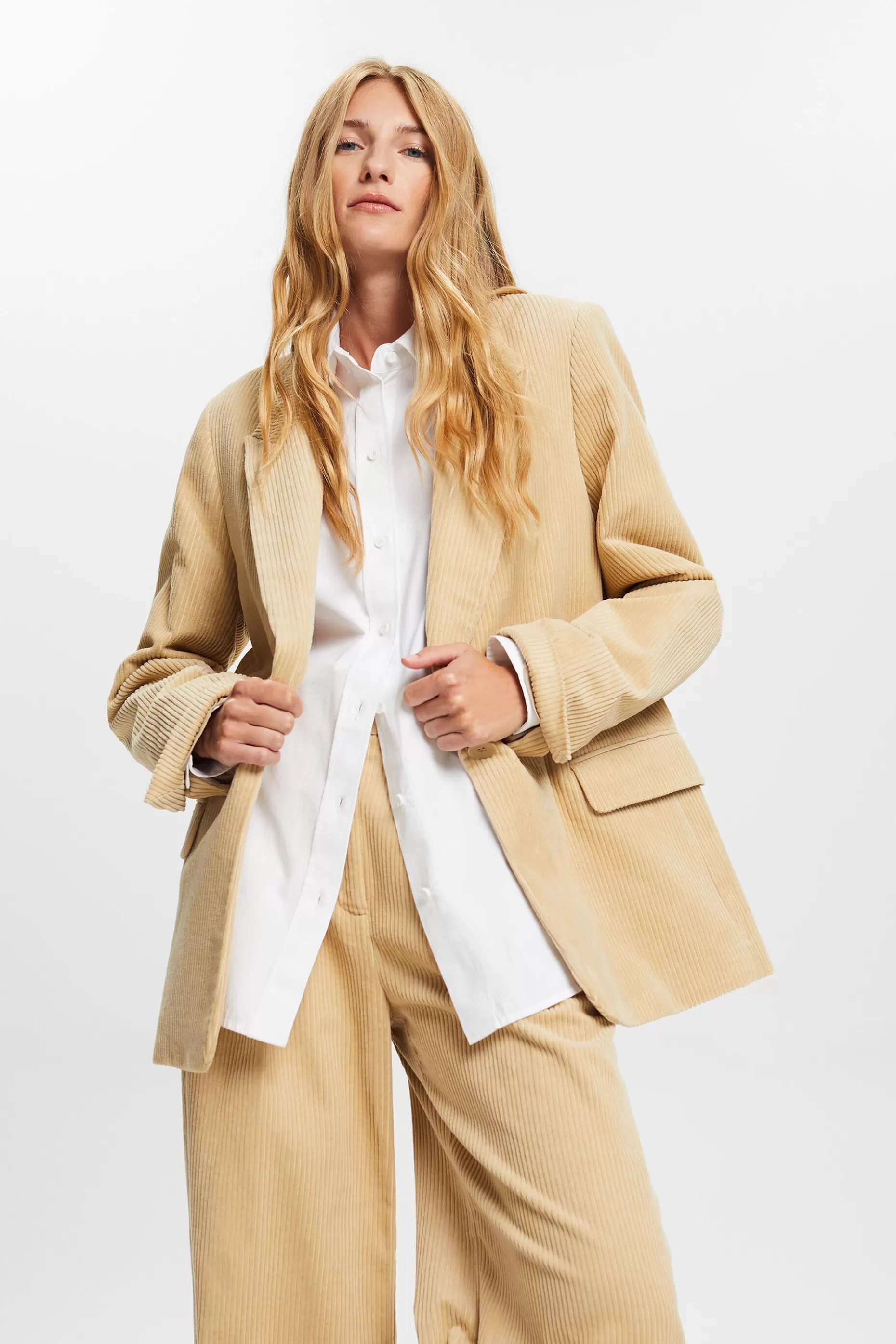 ESPRIT Oversized Cotton Corduroy Blazer at our Online Shop *Women Jackets + Coats