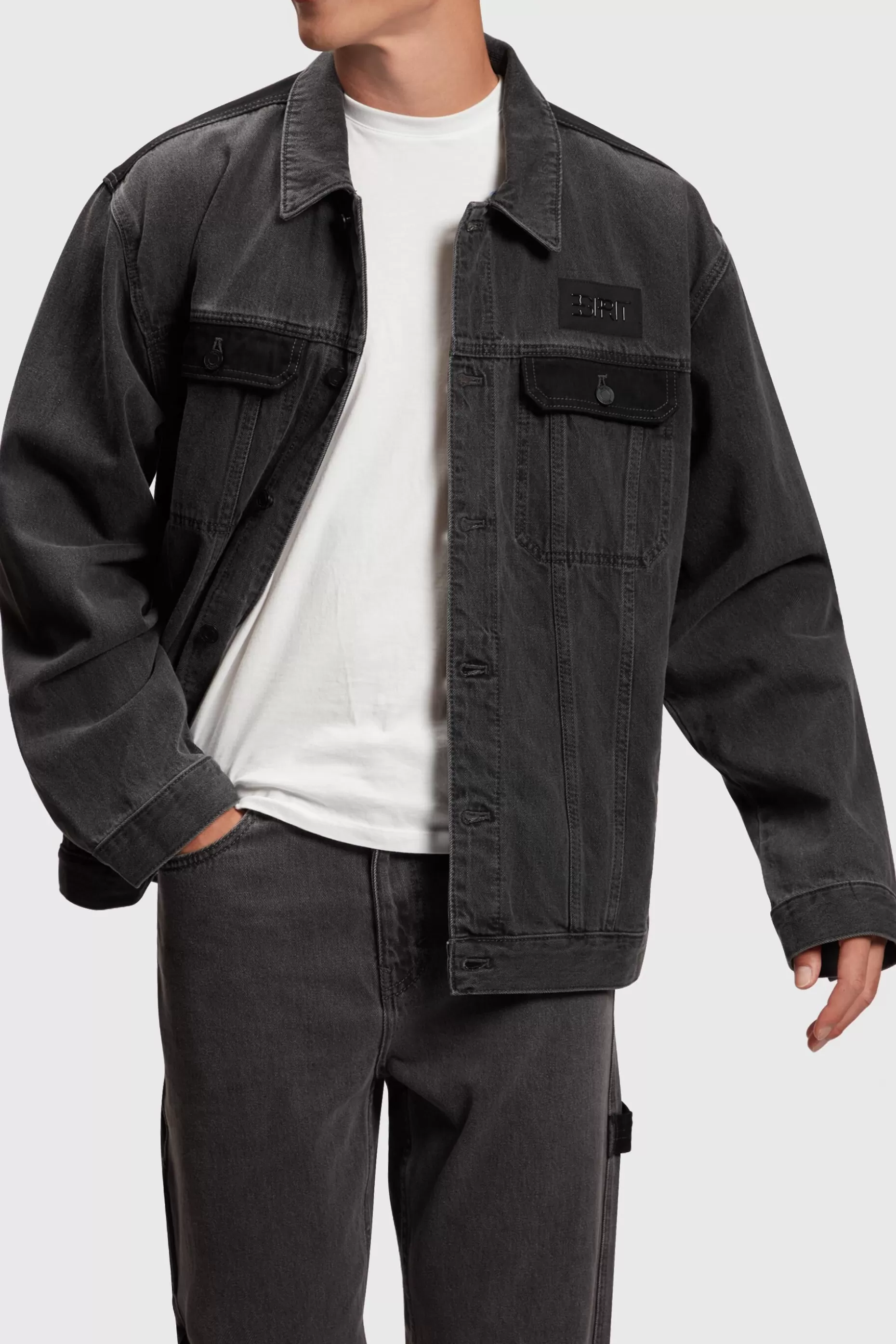 ESPRIT Oversized denim trucker jacket at our Online Shop *Men Jackets + Coats