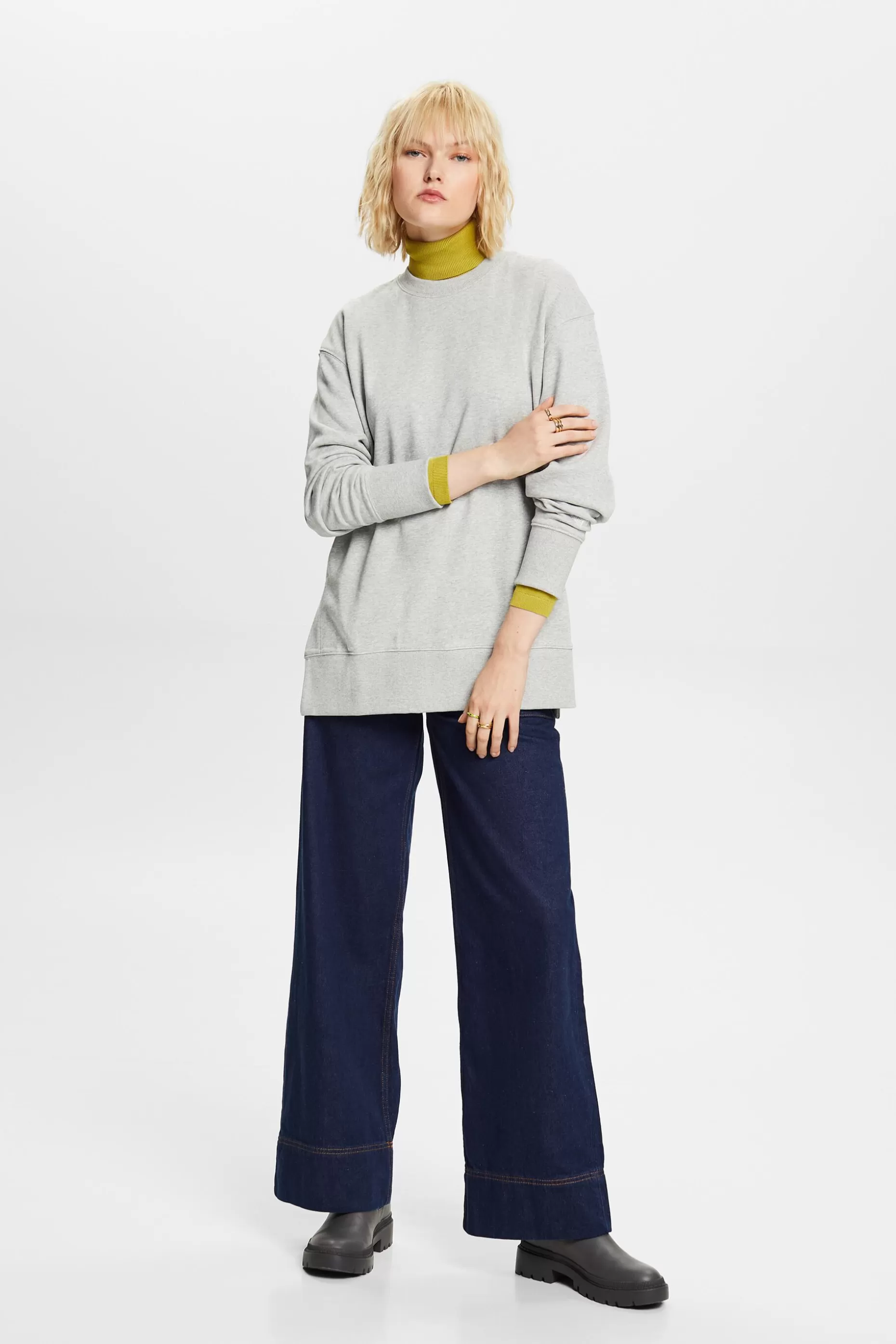 ESPRIT Oversized Split Hem Crewneck Sweatshirt at our Online Shop *Women Sweatshirts + Hoodies