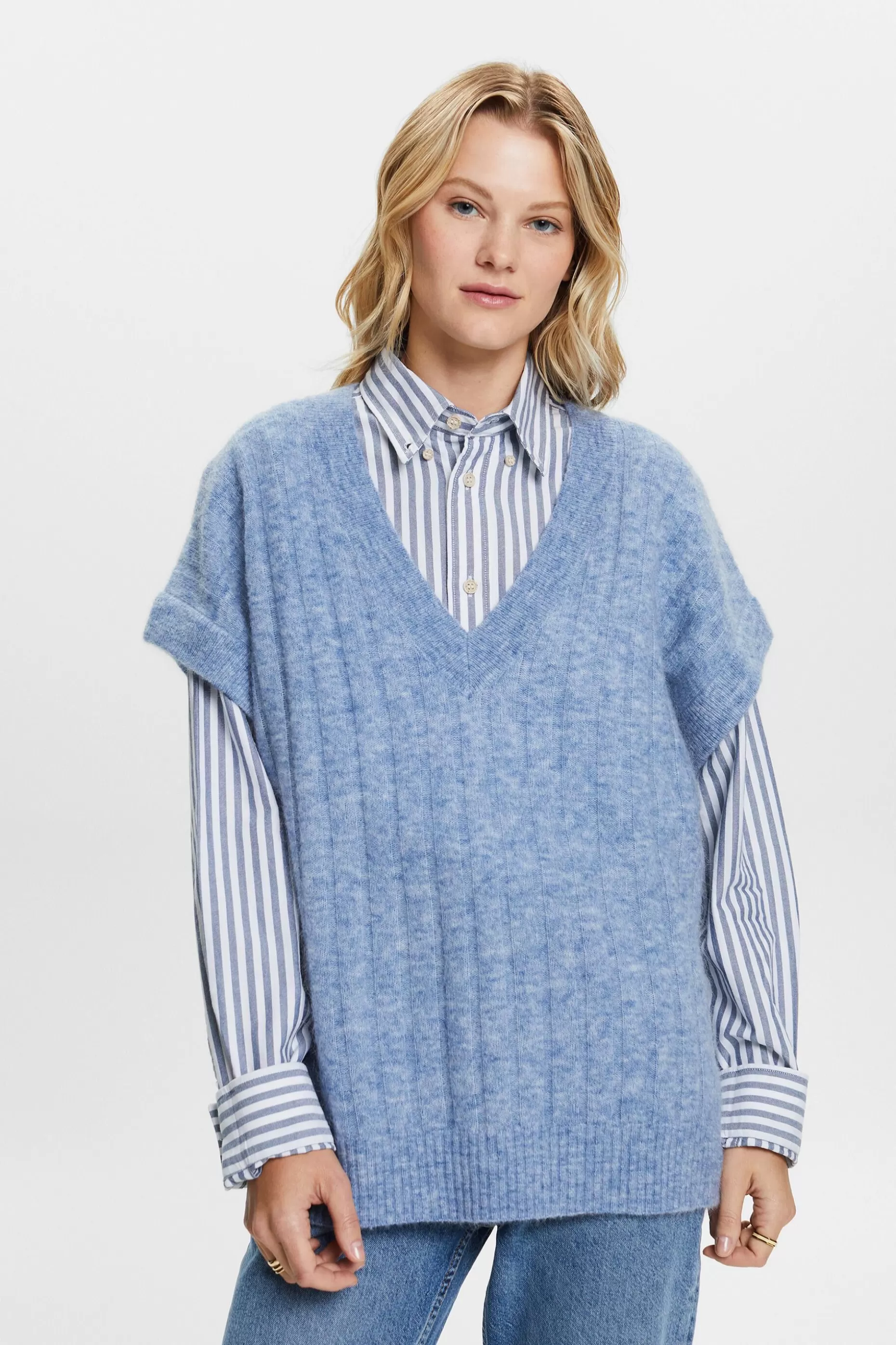 ESPRIT Oversized V-Neck Ribbed Knit Sweater at our Online Shop *Women Sweaters