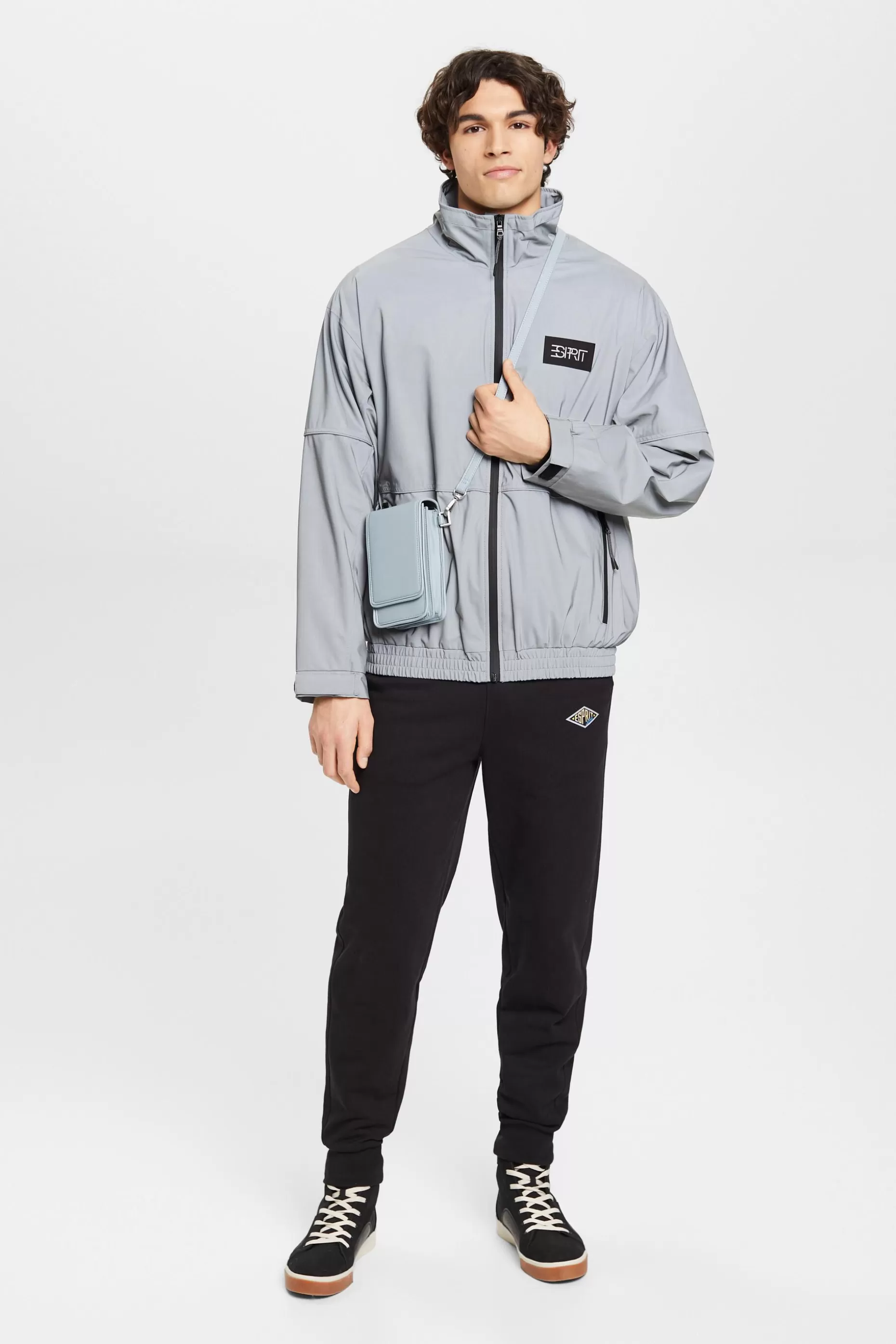 ESPRIT Oversized windbreaker jacket at our Online Shop *Men Jackets + Coats